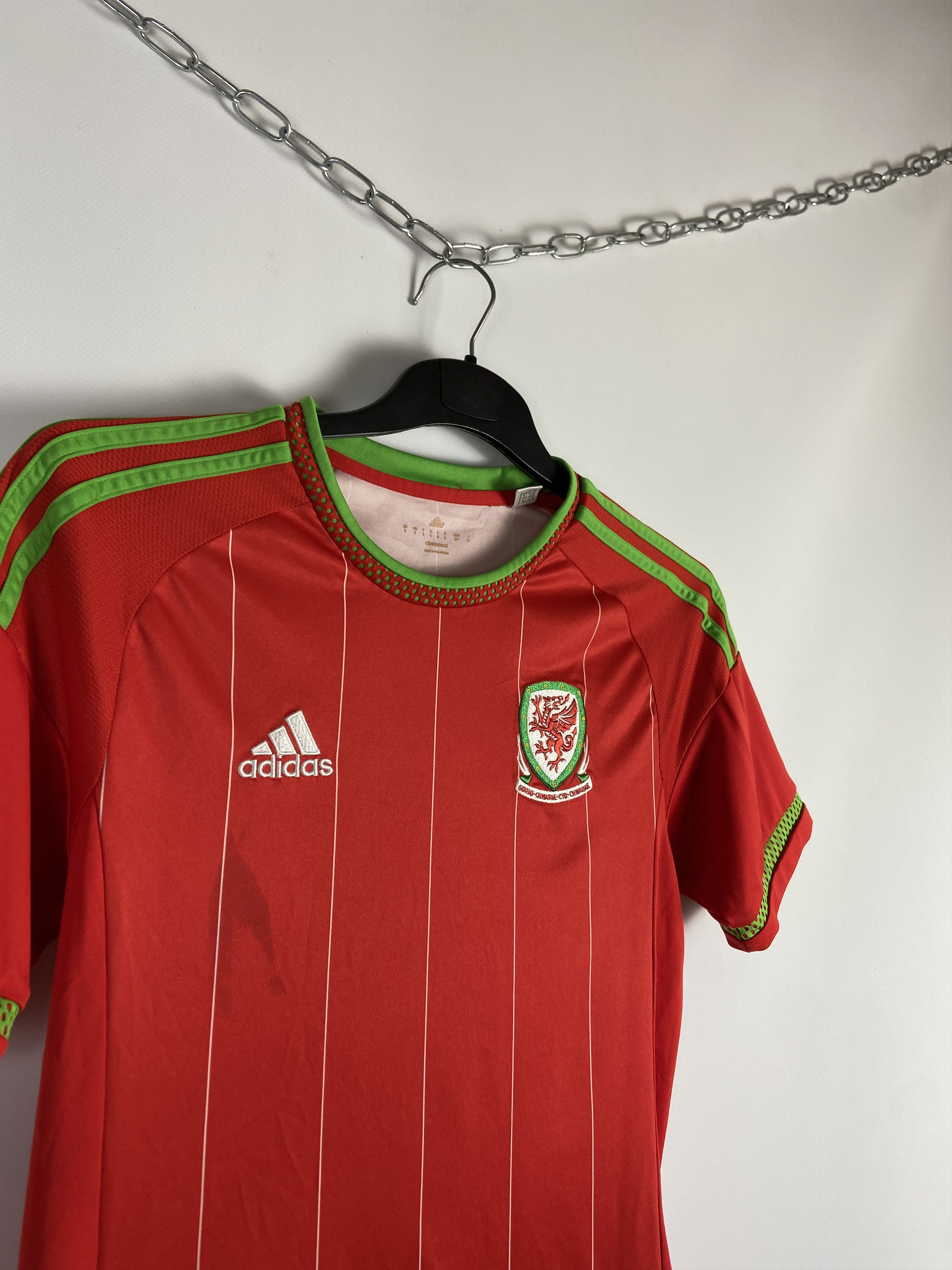 Adidas Adidas Wales Home 2015/2016 Football Shirt Soccer Jersey Size US S / EU 44-46 / 1 - 4 Thumbnail
