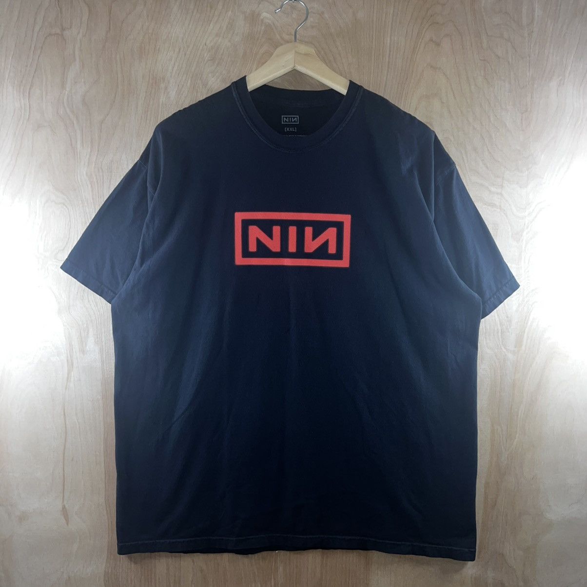 Band Tees NINE INCH NAILS PEEL IT BACK TOUR COTTON BAND TEE SHIRT Size US XXL / EU 58 / 5 - 1 Thumbnail