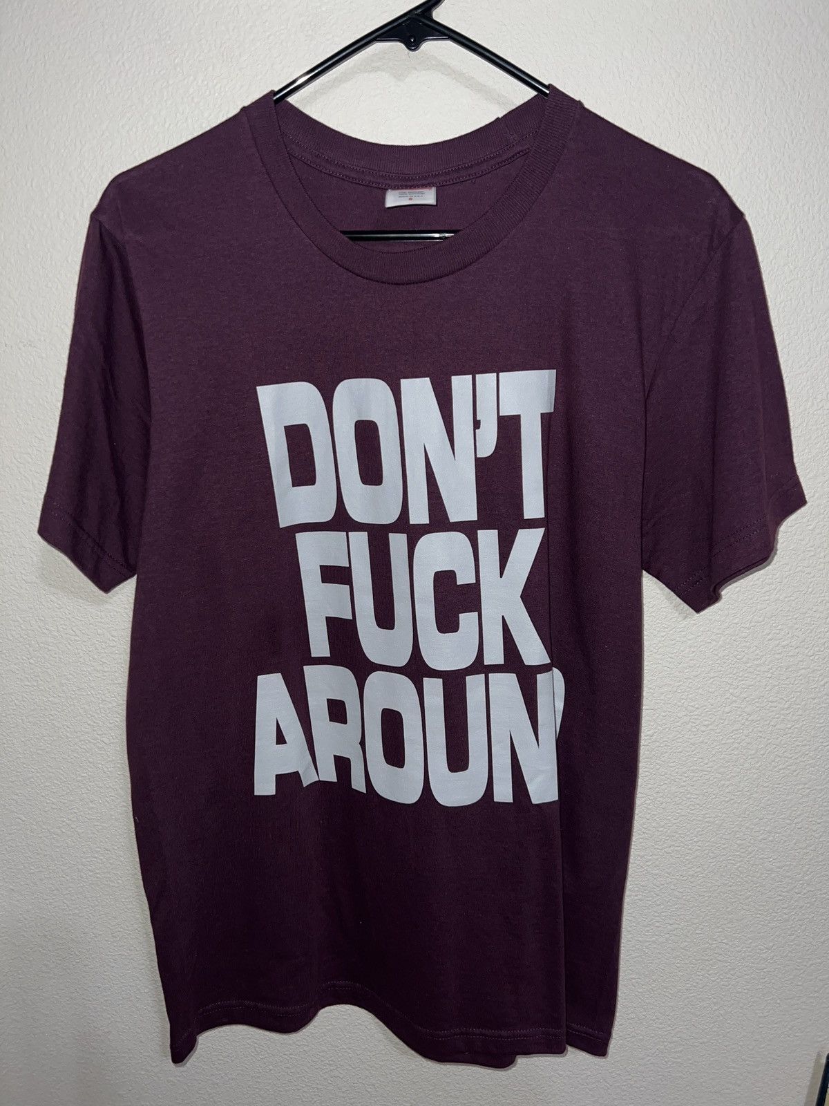 Supreme Supreme ‘Don’t Fuck Around’ Tee Size US S / EU 44-46 / 1 - 2 Thumbnail