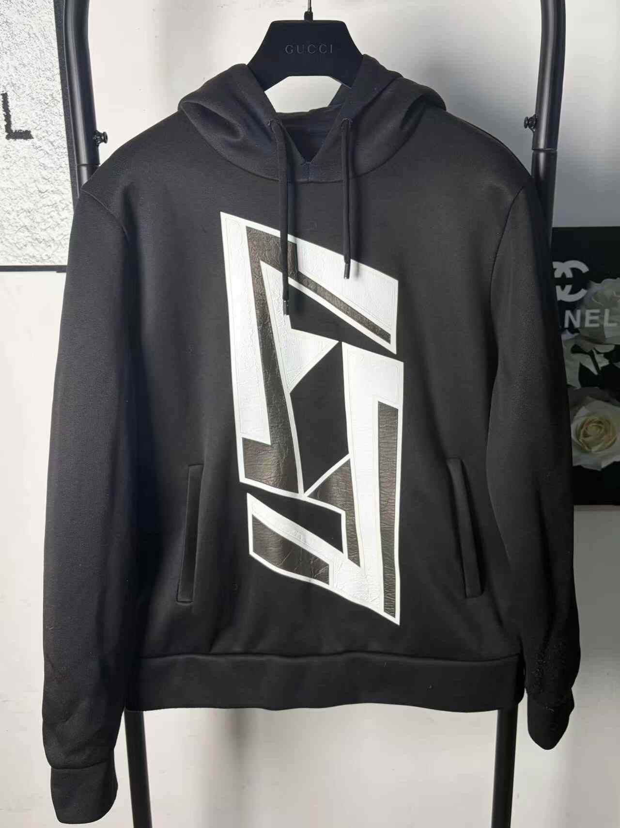 Fendi Fendi White Hoodie m Men Size US M / EU 48-50 / 2 - 1 Thumbnail