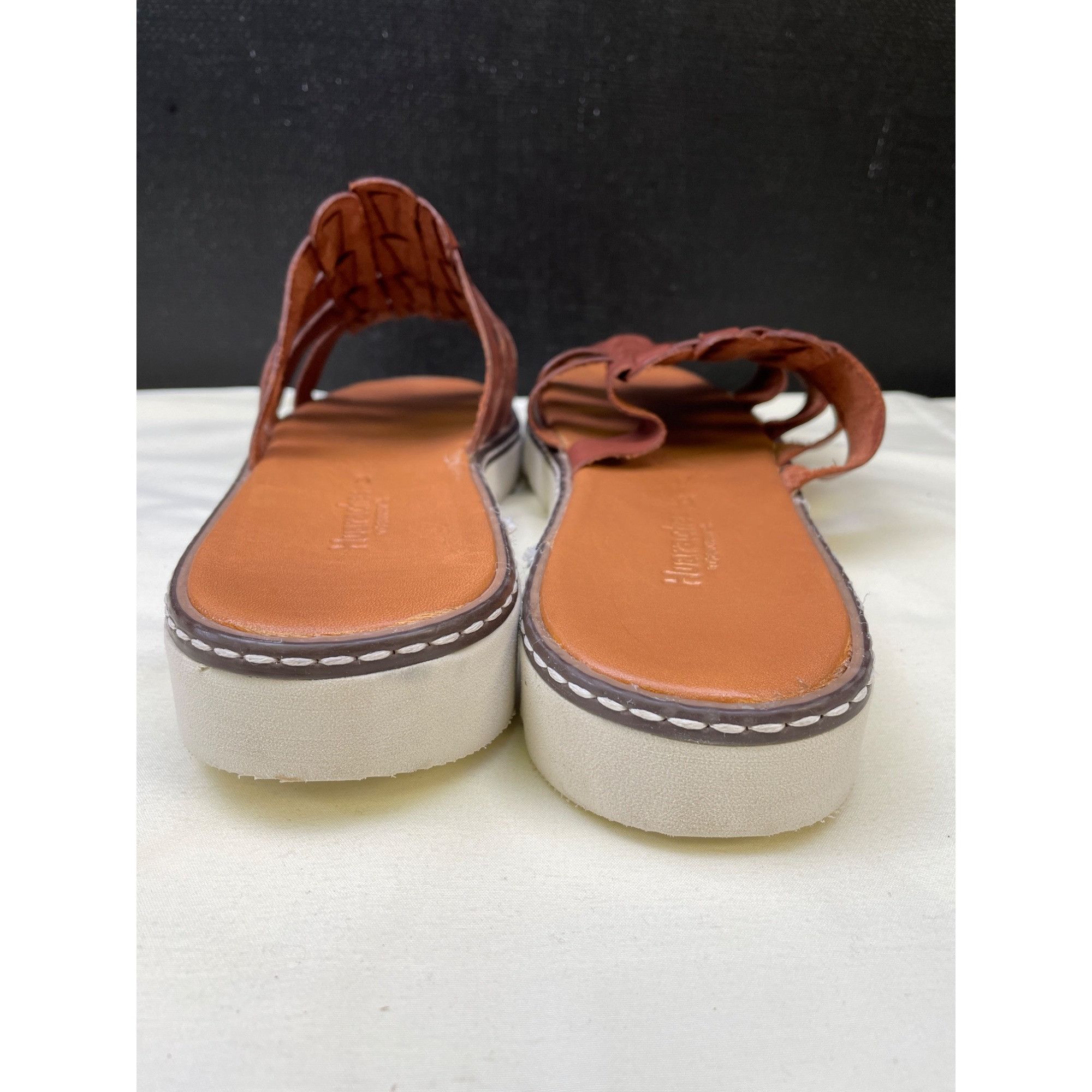 Other Bearpaw by Vanessa Womens Sandals Shoes Tan Cognac Size 11 S Size US 11 / IT 41 - 6 Thumbnail