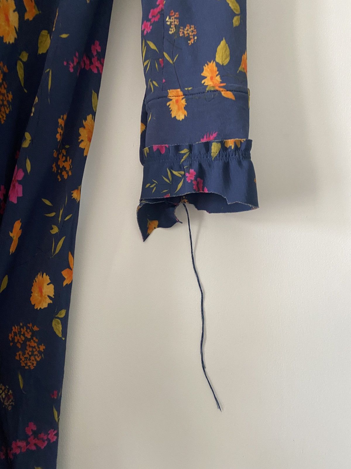 Vetements Vetements FW17 Distressed floral dress runway Size S / US 4 / IT 40 - 6 Thumbnail