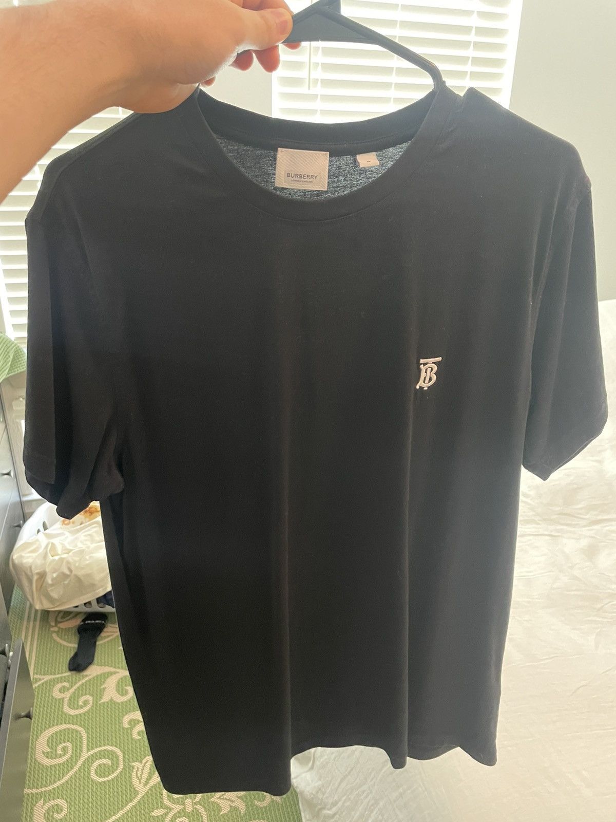 Burberry Burberry TB Logo Classic Short Sleeve Size US M / EU 48-50 / 2 - 1 Thumbnail