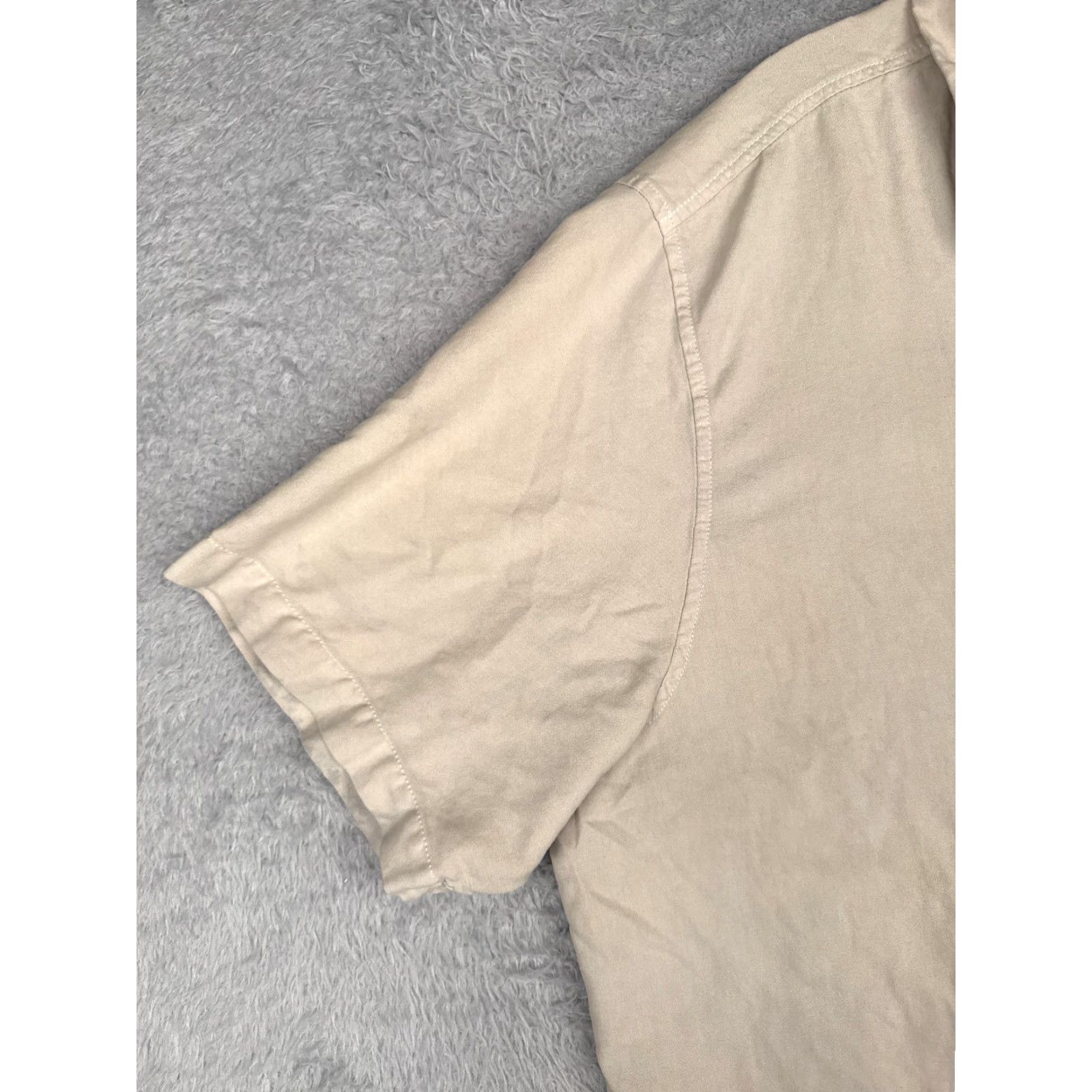 Tommy Bahama Tommy Bahama Shirt Men 2XL Beige Silk Button-Up Hawaiian Aloha Beach Vacation Resort 100% Silk Casual Short Sleeve Button-Up Men Size US XXL / EU 58 / 5 - 3 Thumbnail