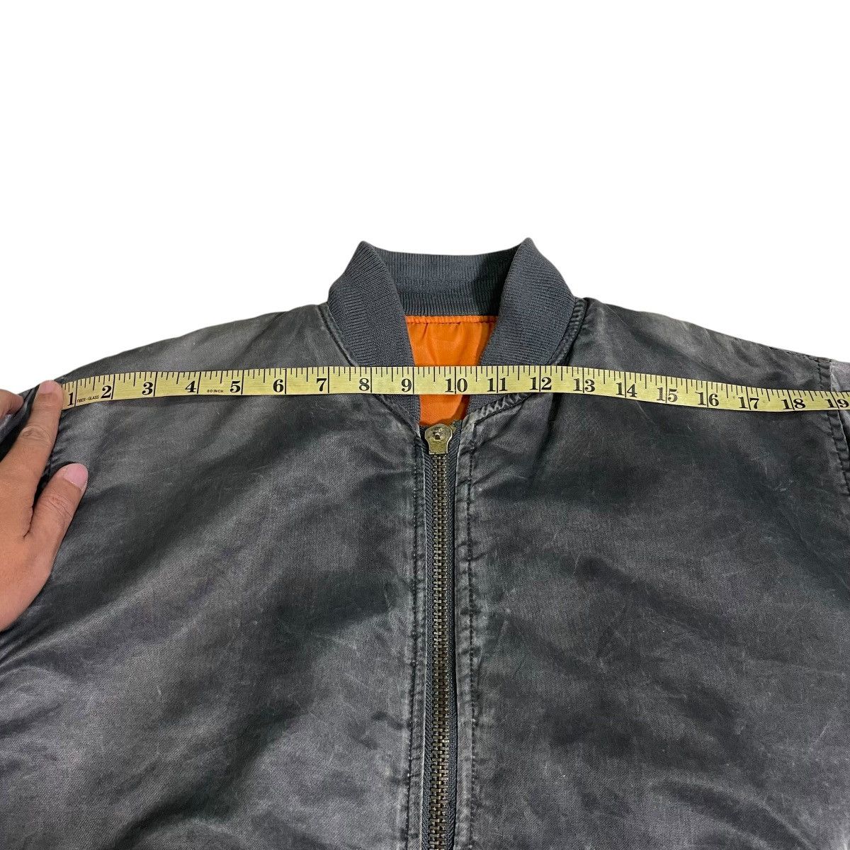 Avirex Vintage 90s MA-1 Bomber Jacket Sun Faded Trashed Distressed Size US M / EU 48-50 / 2 - 11 Thumbnail