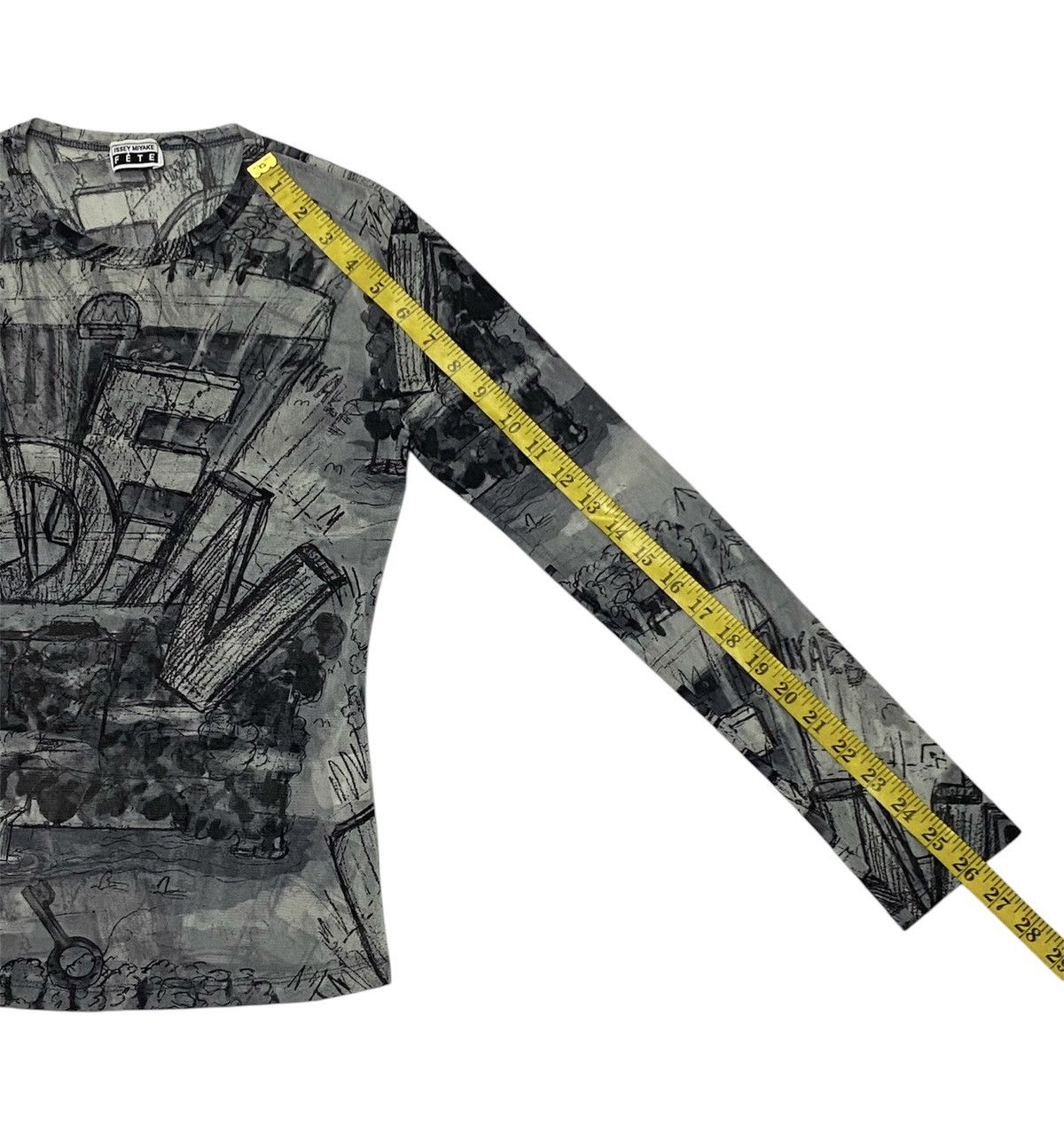 Issey Miyake 1998 Issey Miyake Fete Eden Sketch Graphic Mesh Top Size M / US 6-8 / IT 42-44 - 20 Thumbnail