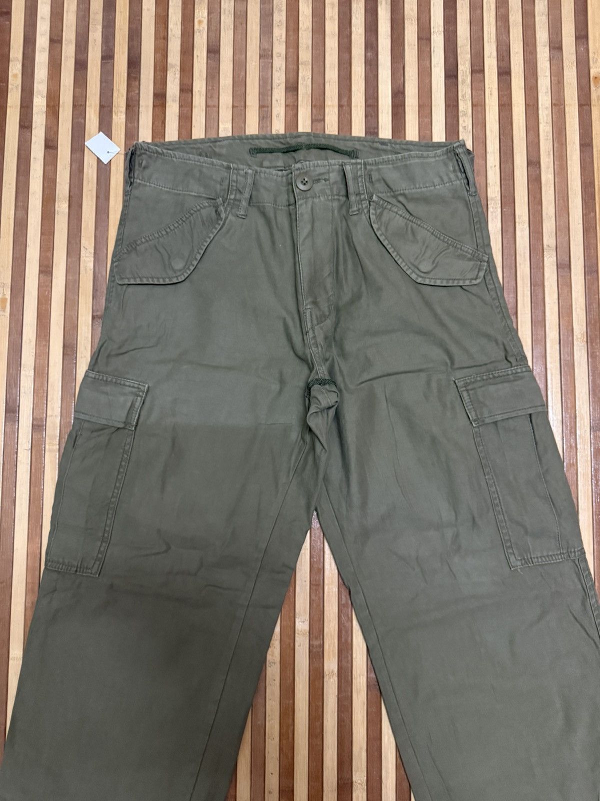 Vintage Vintage The World Cargo Back Number Cargo Pants Streetwear Size US 30 / EU 46 - 3 Thumbnail