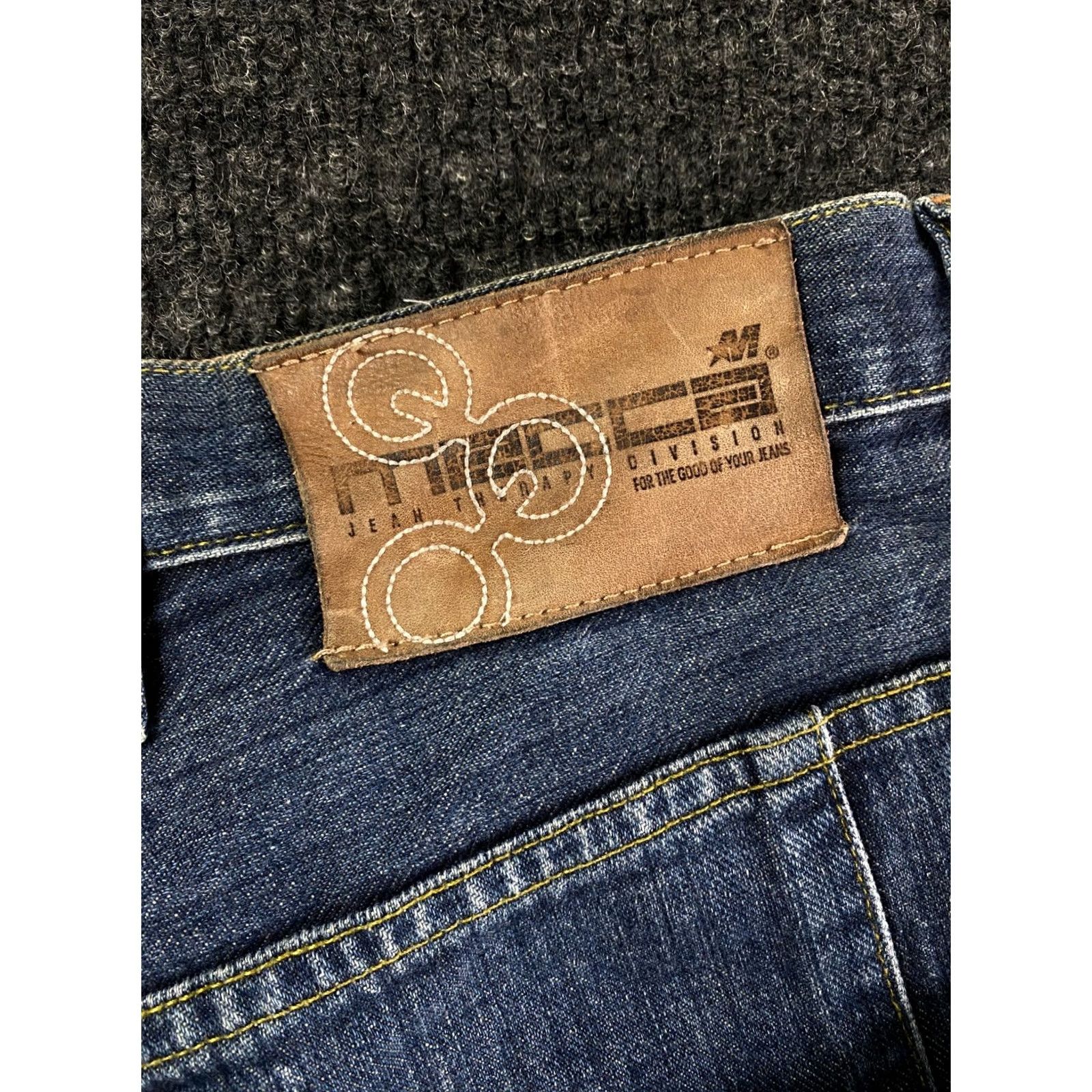 Vintage VINTAGE Mecca Jeans 36 Wide-Leg 90s Grunge Hip Hop Skater Denim Blue Jeans Mens Size US 36 / EU 52 - 6 Thumbnail