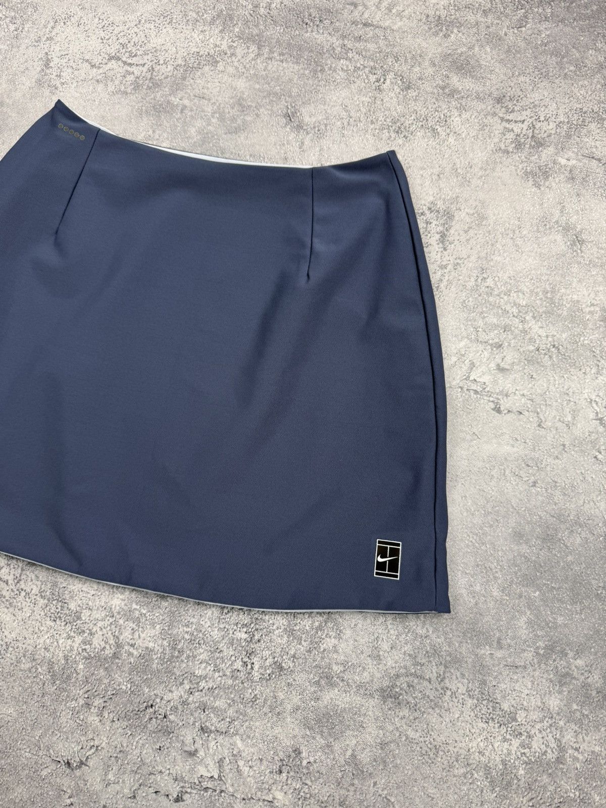 Nike Vintage Nike Court Tennis Double Side Skirt Women’s Y2K 90s Size 28" / US 6 / IT 42 - 14 Thumbnail