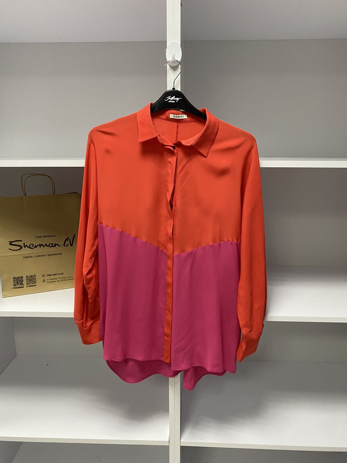 Iceberg × Vintage Vintage Iceberg Women’s Blouse Shirt Size M / US 6-8 / IT 42-44 - 3 Thumbnail