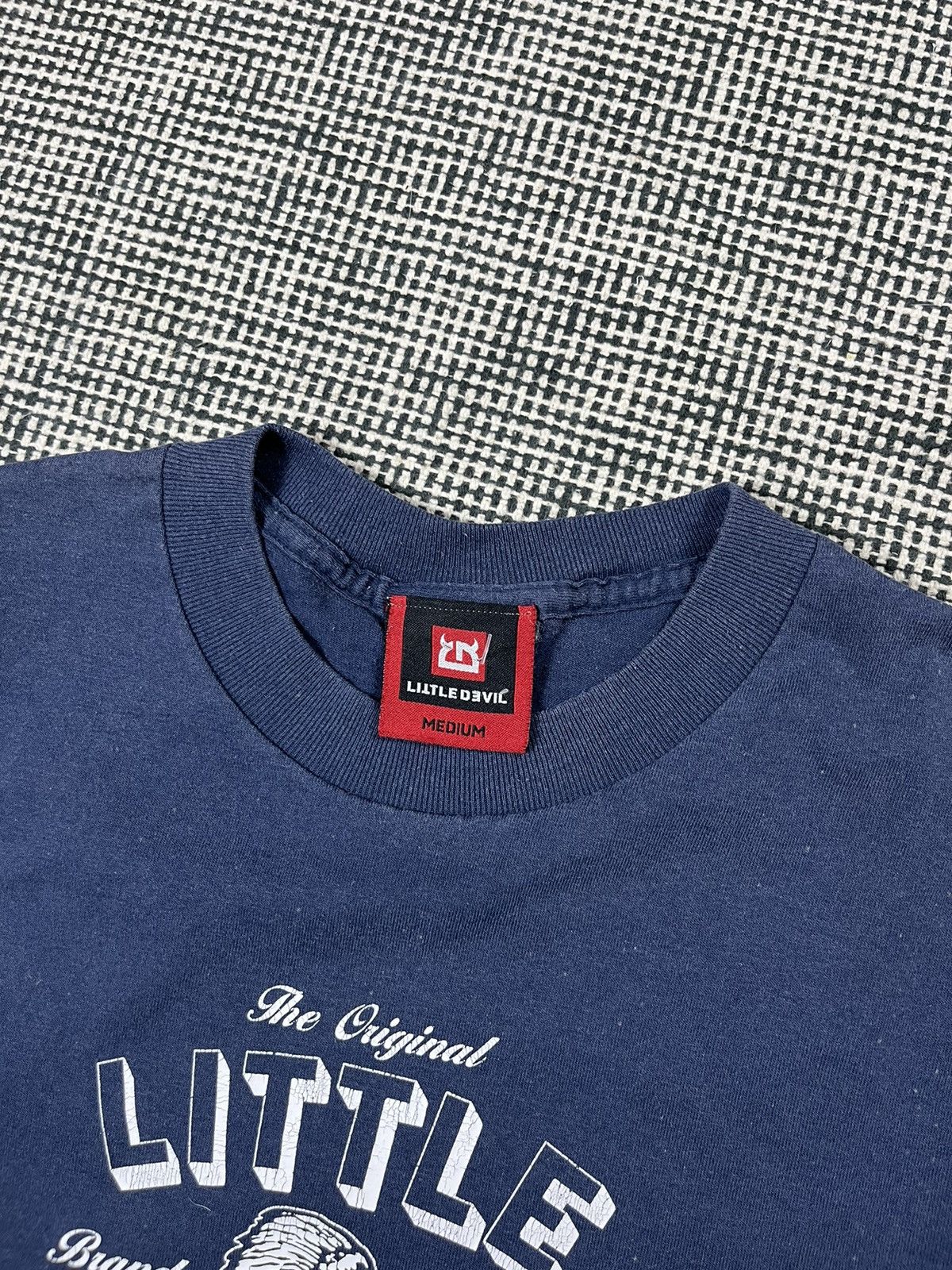 Vintage vintage y2k Little Devil skate company t-shirt Size US M / EU 48-50 / 2 - 3 Thumbnail