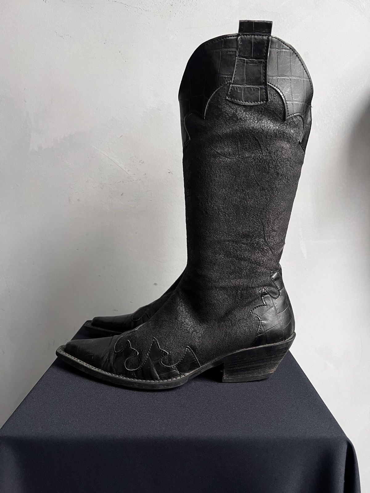 Western Rise Western suede leather boots hype black opium fashion y2k Size US 7 / IT 37 - 4 Thumbnail