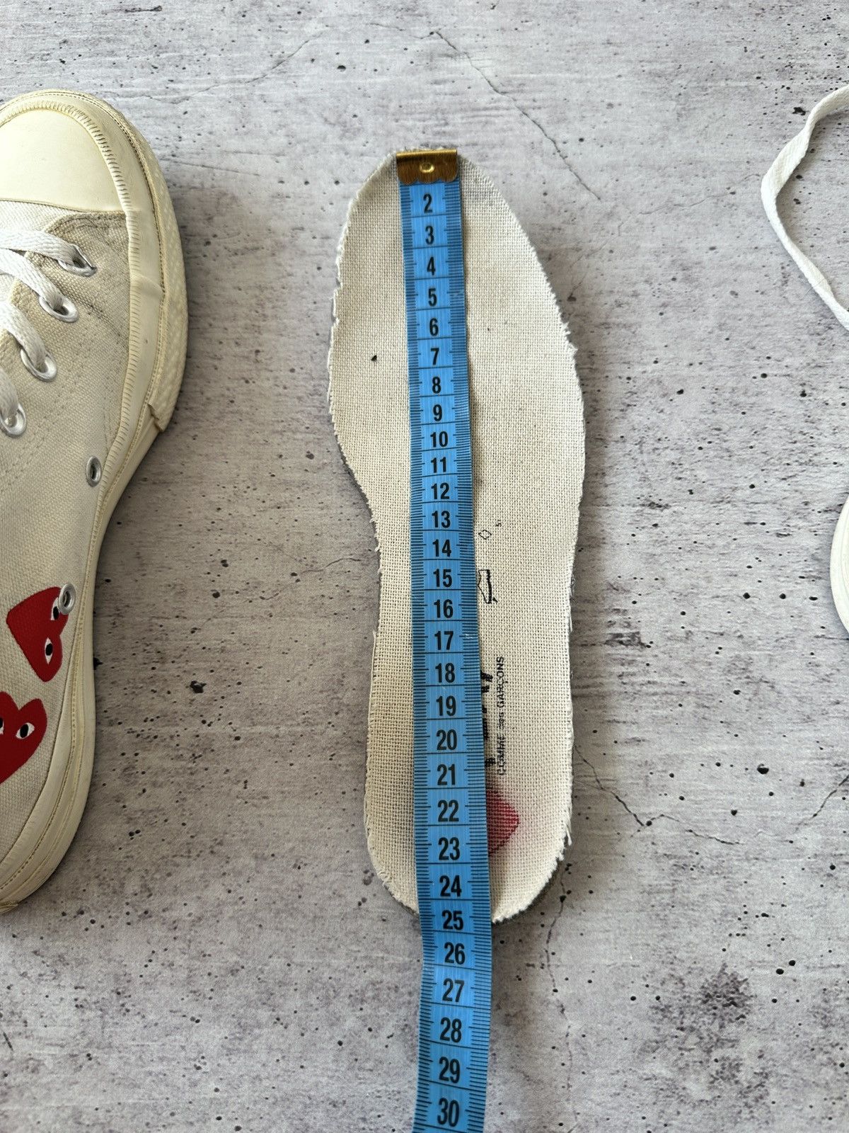 Comme des Garcons Converse Chuck High Top x Comme des Garçons Play Sneakers Size US 7.5 / IT 37.5 - 12 Thumbnail