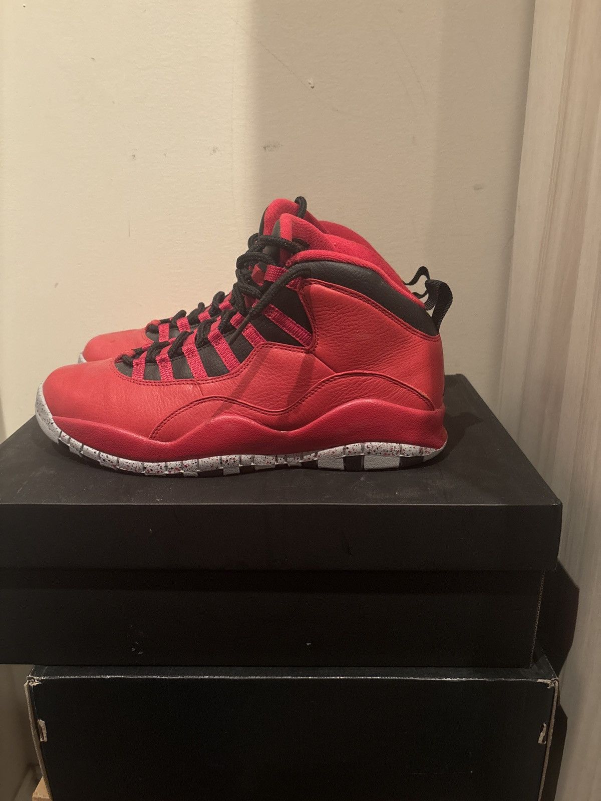 Jordan Brand Jordan 10 Bulls Over Broadway Size US 10 / EU 43 - 2 Thumbnail