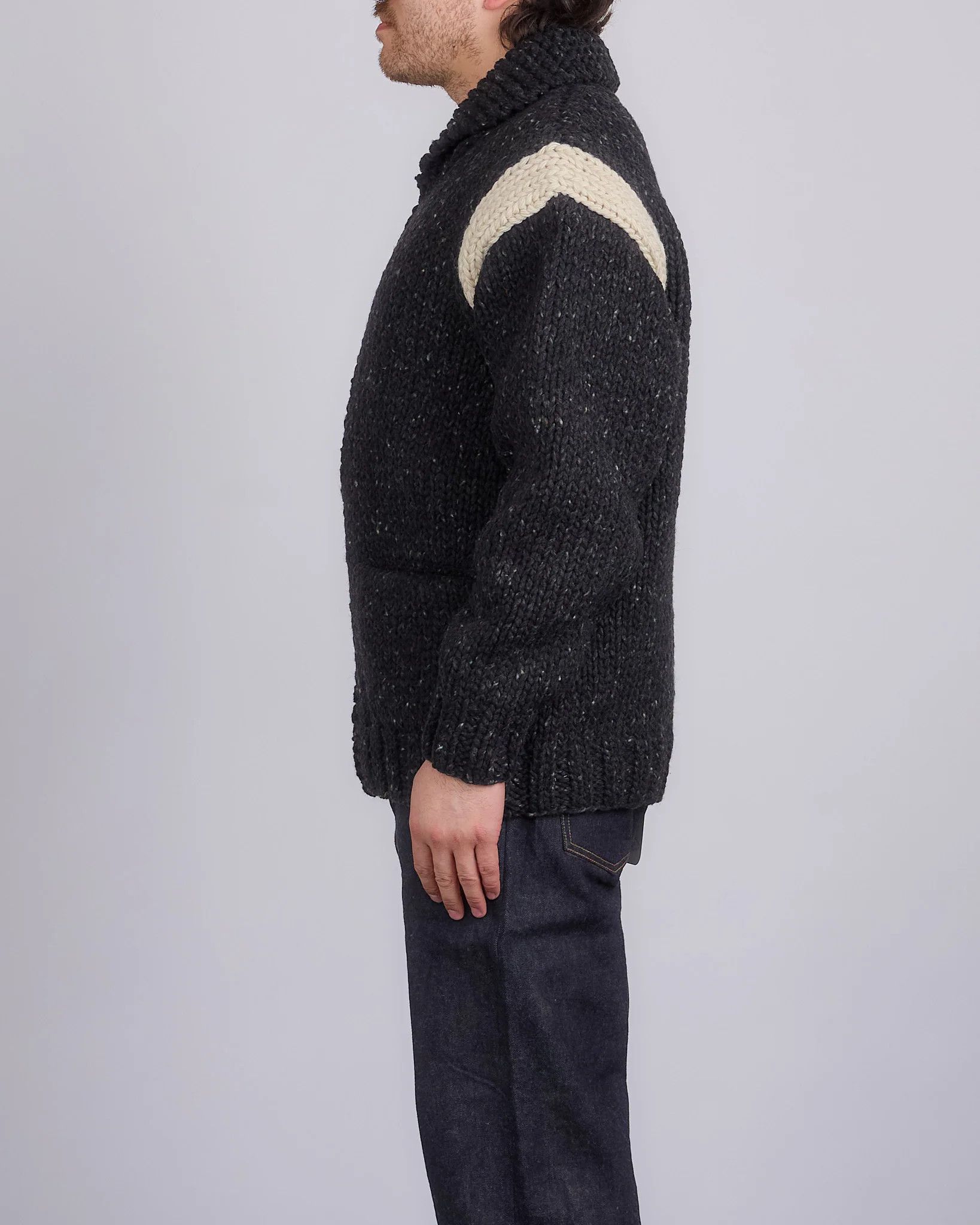 Visvim o1mle0725 Cowichan Hand Knit Cardigan in Black Size US M / EU 48-50 / 2 - 6 Thumbnail