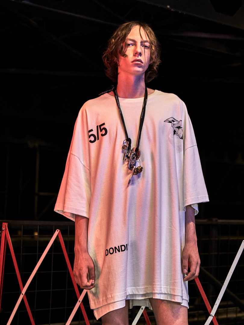 Off-White White Dondi Graffiti Super Oversized T-Shirt Size US M / EU 48-50 / 2 - 3 Thumbnail