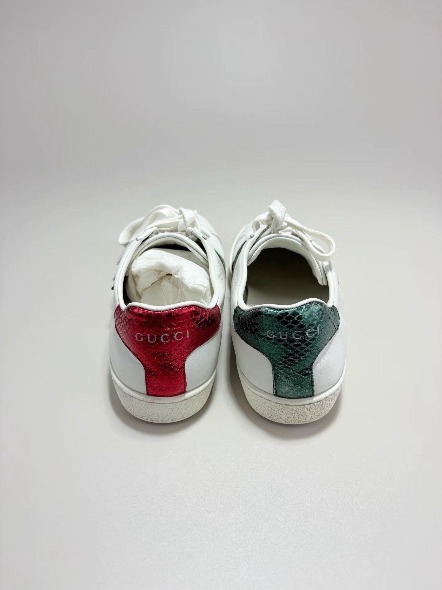 Gucci GUCCI Pineapple & Ladybug White Sneakers K1 Size US 5.5 / IT 35.5 - 3 Thumbnail