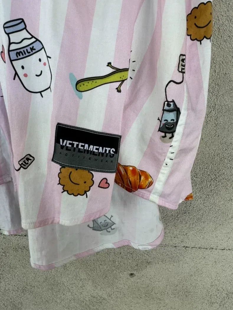 Vetements Vetements Cartoon Striped Short Sleeve Shirt Size US M / EU 48-50 / 2 - 3 Thumbnail
