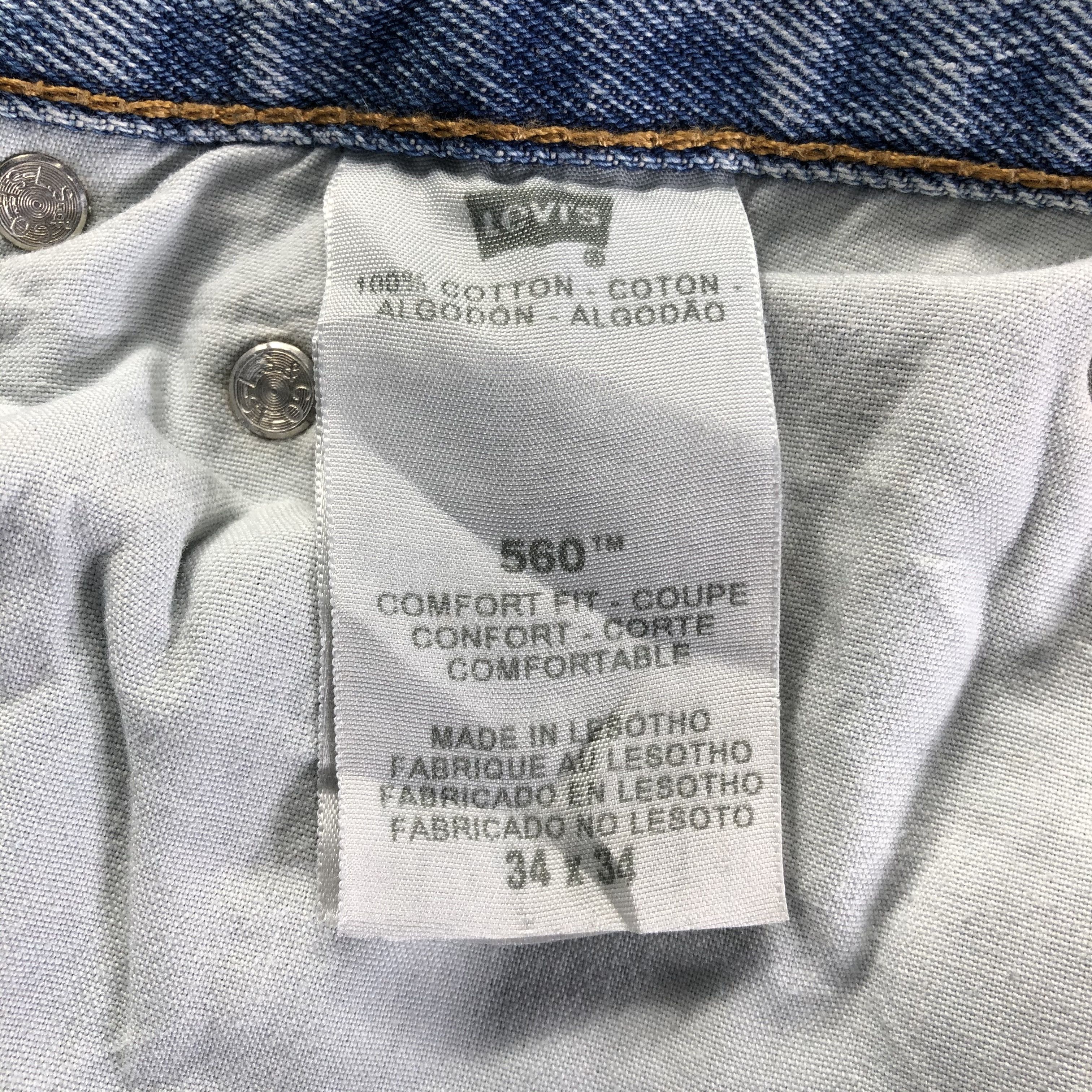 Levi's Vintage Light Wash Levis 560 Jeans-J4101 Size US 35 - 10 Thumbnail