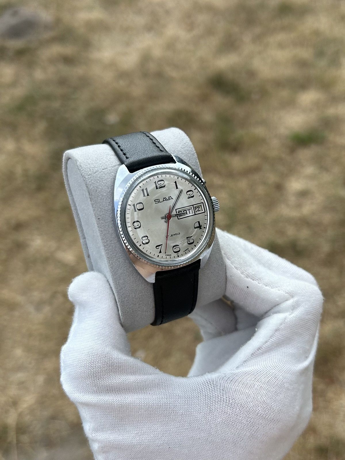 Vintage Vintage Watch Slava Made in USSR Soviet Mechanical 1980s Size ONE SIZE - 3 Thumbnail