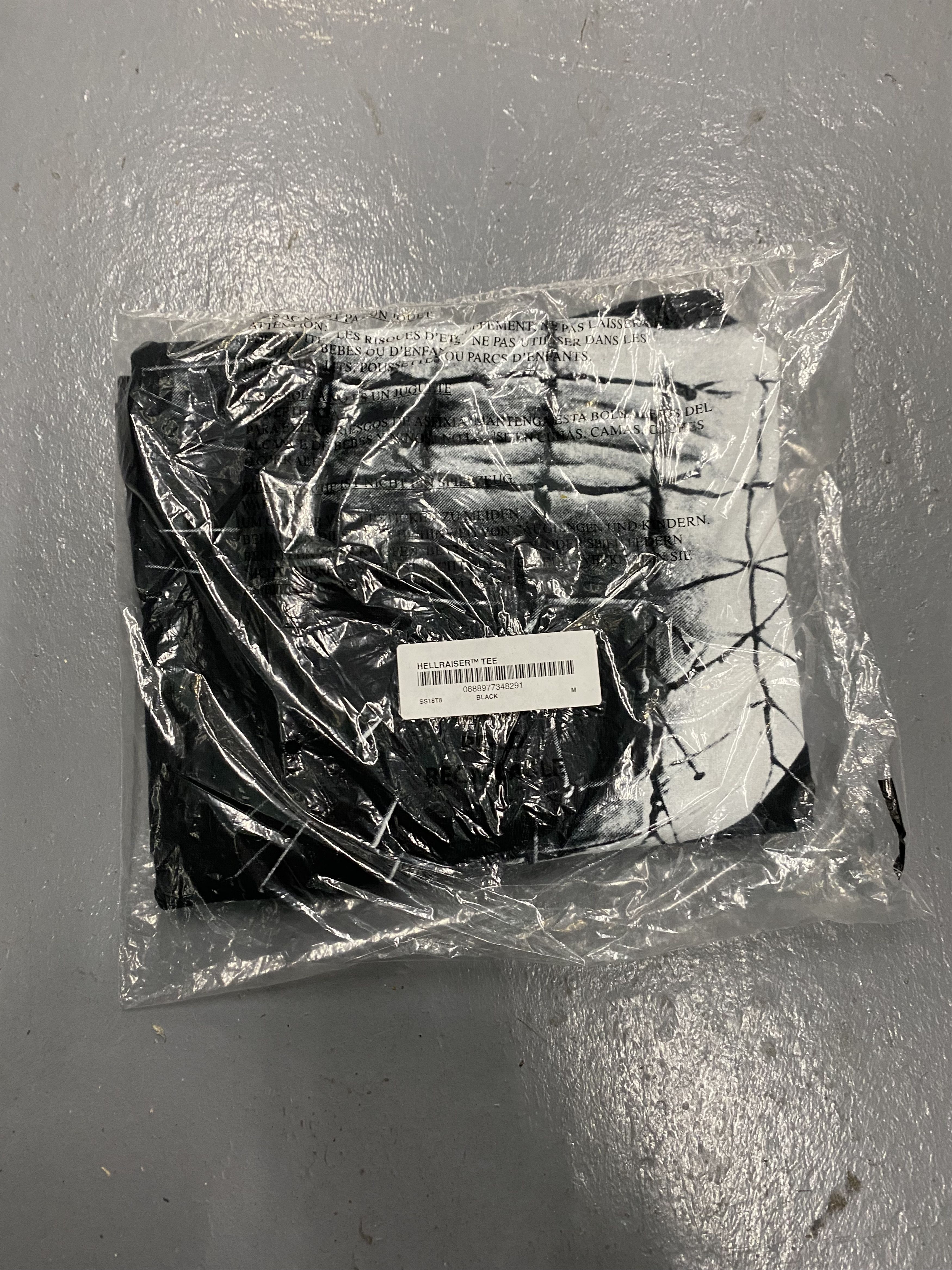 Supreme SUPREME HELLRAISER TEE NEW Size US M / EU 48-50 / 2 - 2 Thumbnail