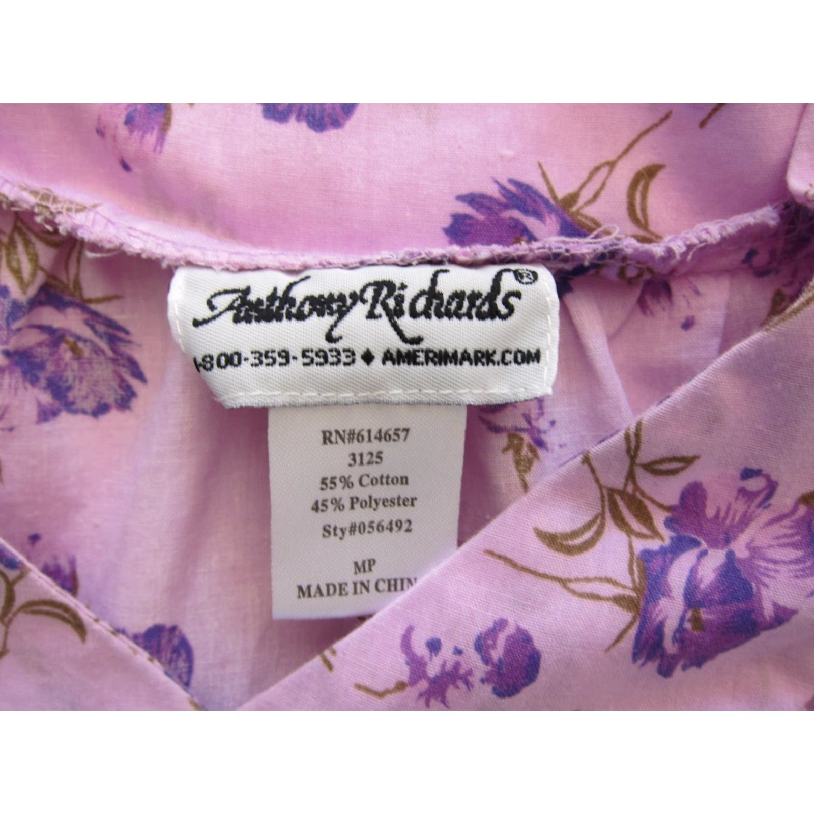 Vintage VINTAGE Anthony Richards Cotton Purple Floral Short Sleeve Pocket Muumuu House Dress MP Size 32" / US 10 / IT 46 - 4 Thumbnail