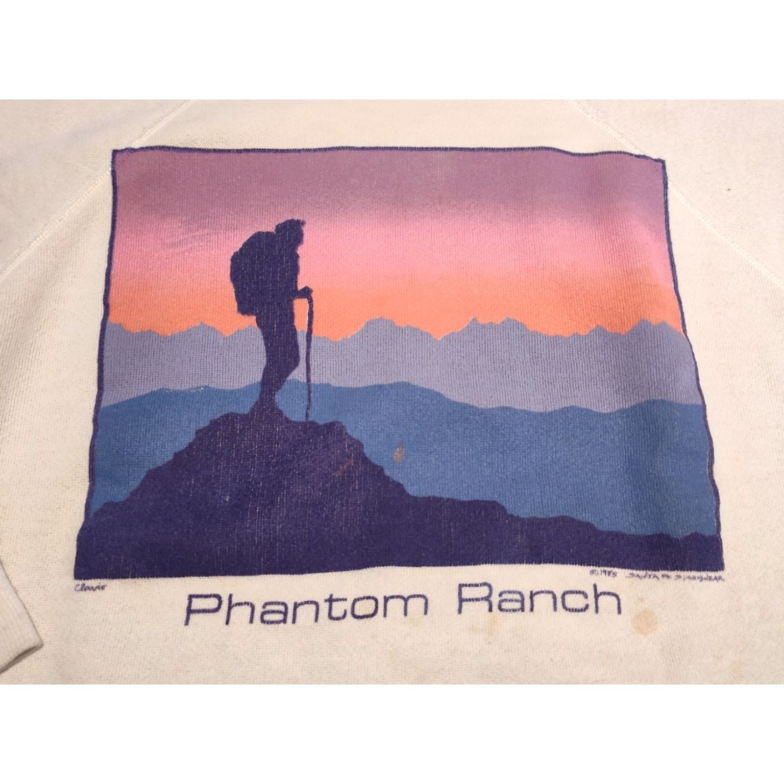 Hanes VINTAGE Hanes 80s Crewneck Sweatshirt Unisex Adults Small Fleece Ivory Outdoor Hiking Activewear Size S / US 4 / IT 40 - 6 Thumbnail