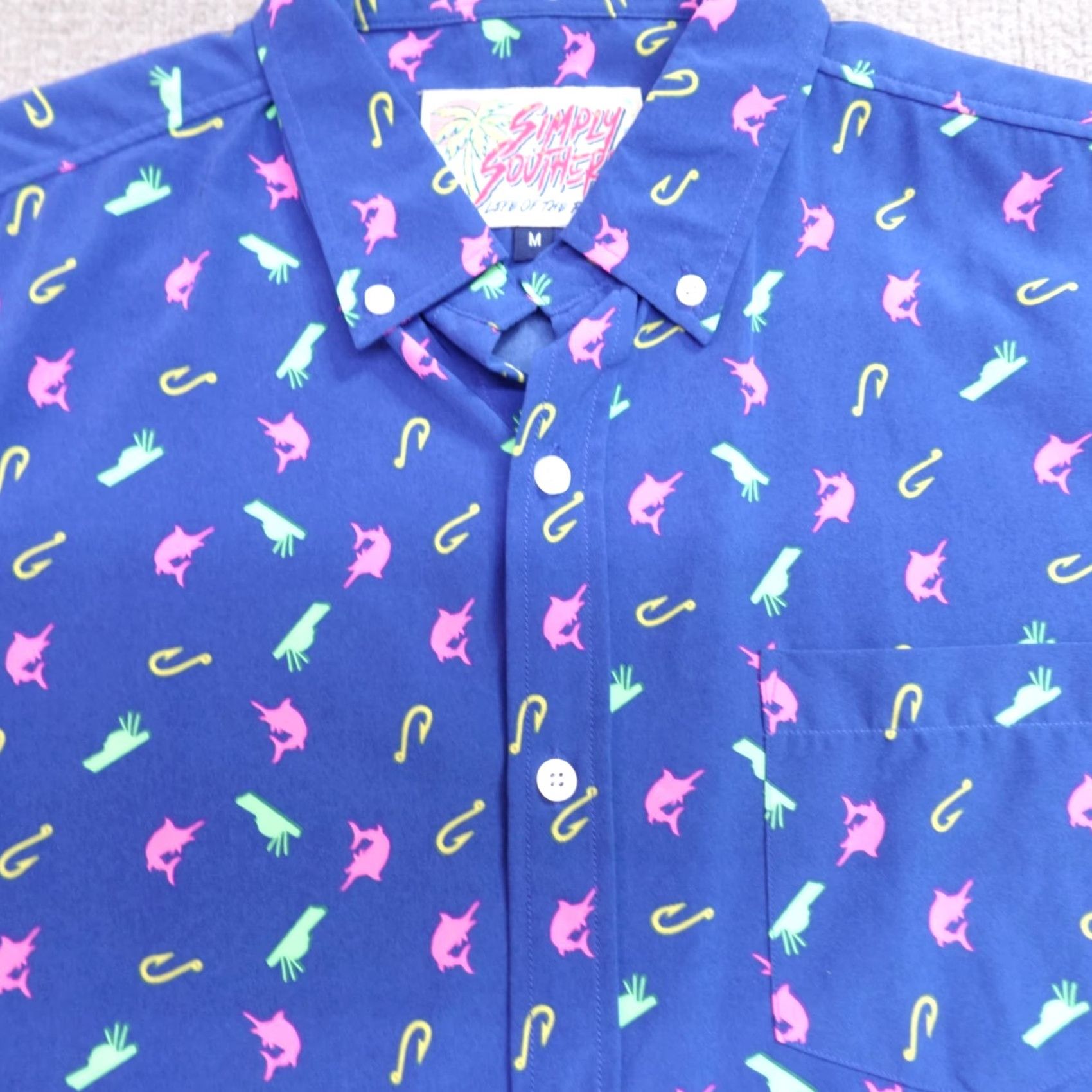 Vintage Simply Southern Shirt M Blue Life of the Party Performance AOP Shirt Men Medium Blue Responsive Button-Up Short Sleeve Collared Polyester Blend 2020s Size US M / EU 48-50 / 2 - 2 Thumbnail