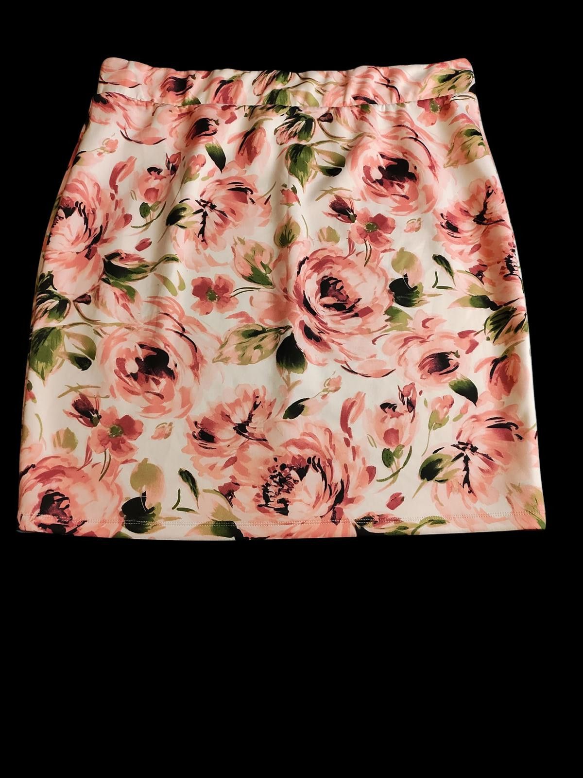 Other Ultra Teeze Floral Print Women's Mini Skirt Size 42" / US 20 - 3 Thumbnail