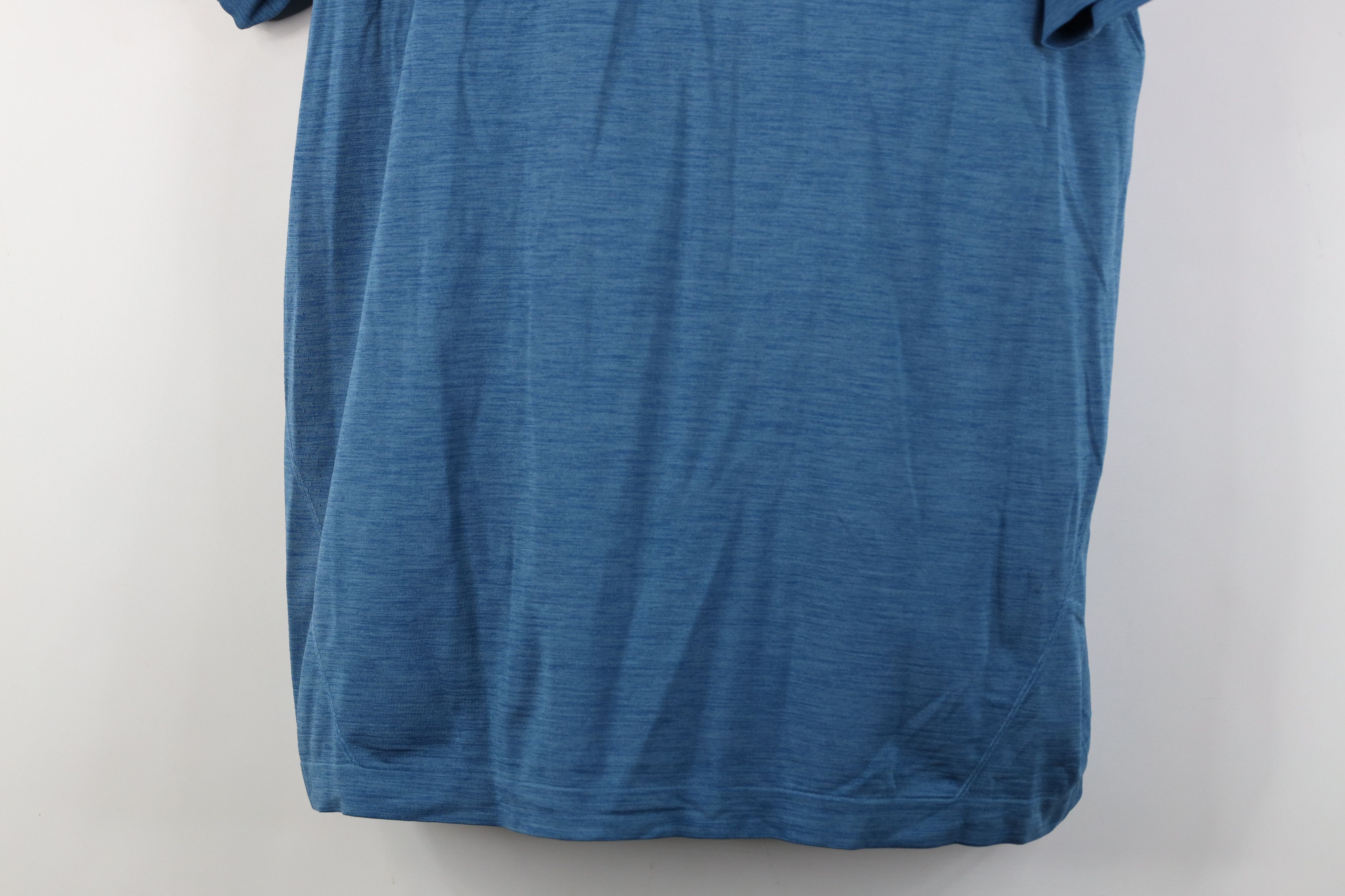 Lululemon Lululemon Tech Short Sleeve Collared Golf Polo Shirt Blue Size US L / EU 52-54 / 3 - 3 Thumbnail