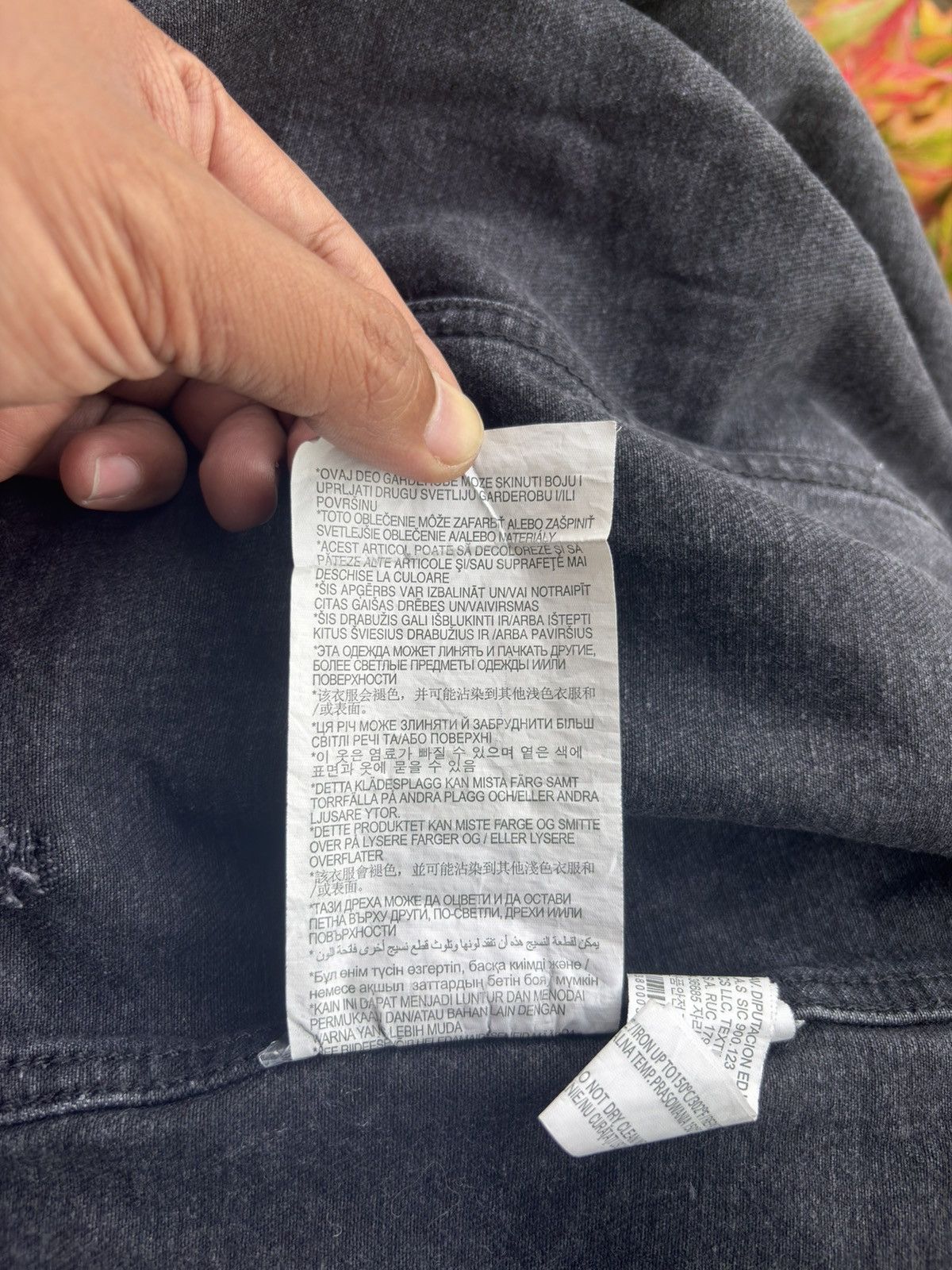 Zara Trafaluc Zara Black Distressed Long Denim Jacket Size US M / EU 48-50 / 2 - 18 Thumbnail