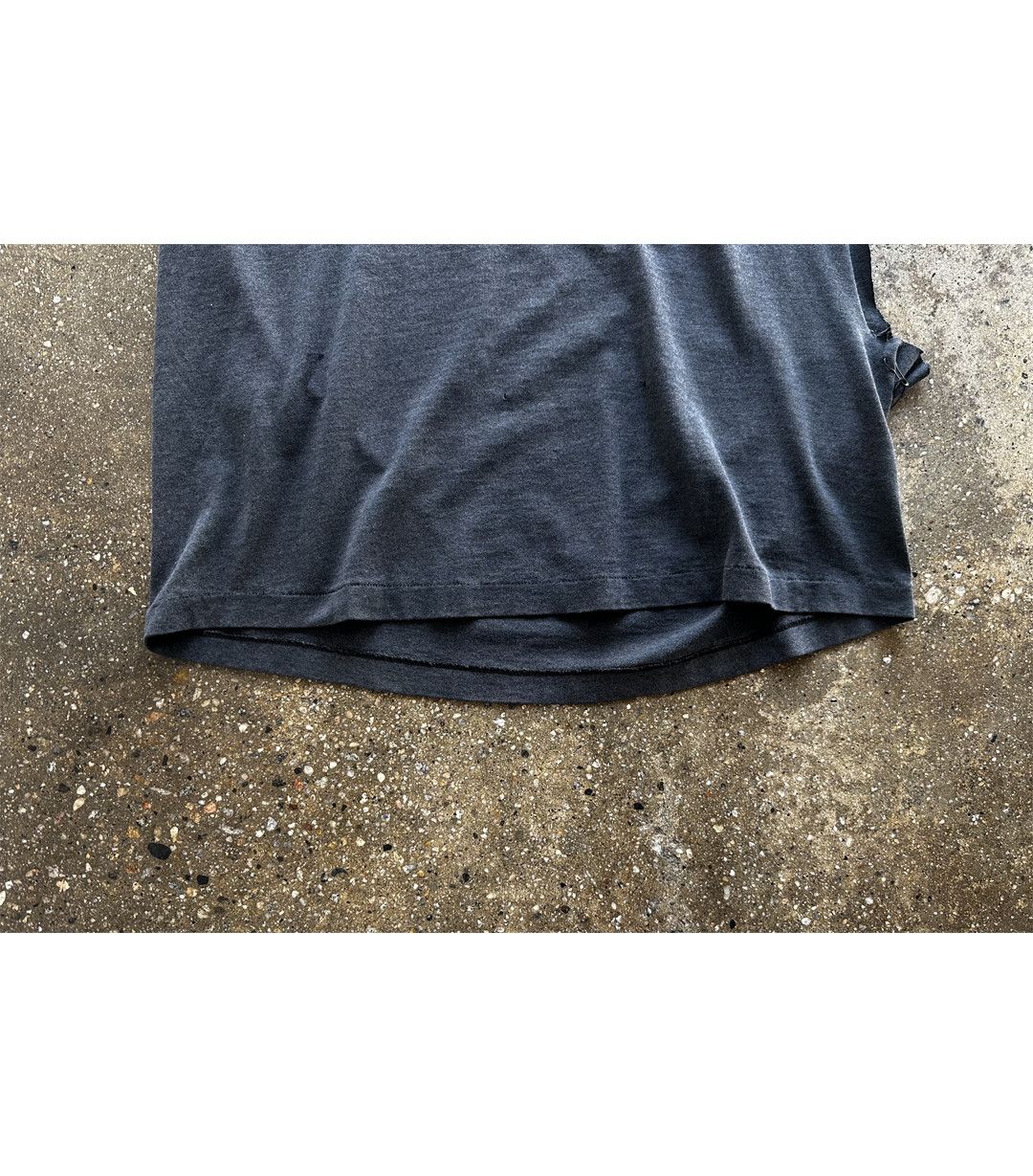 Vintage 90's Vintage S & W Automotive Sleeveless T-Shirt Size US L / EU 52-54 / 3 - 6 Thumbnail