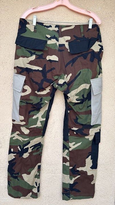 Daniel Patrick Daniel Patrick Mens Camo Pants Small New Sample (Mark*) Size US 30 / EU 46 - 2 Thumbnail