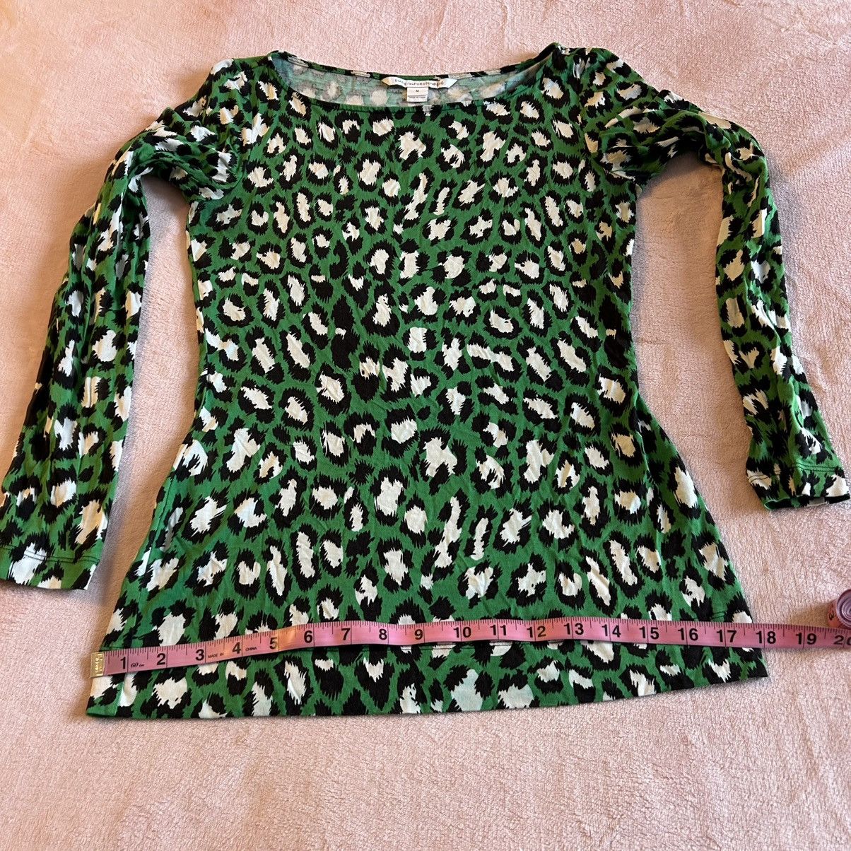 Diane von Furstenberg Diane Von Fustenberg green leopard print LS silk blend M Size M / US 6-8 / IT 42-44 - 14 Thumbnail