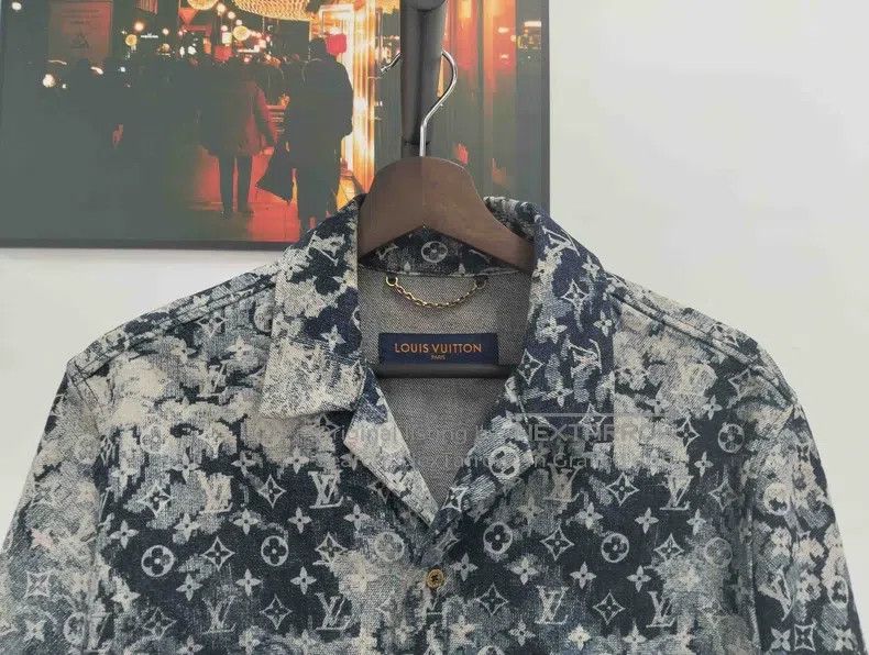 Louis Vuitton Louis Vuitton Denim short sleeves shirt Size US M / EU 48-50 / 2 - 6 Thumbnail
