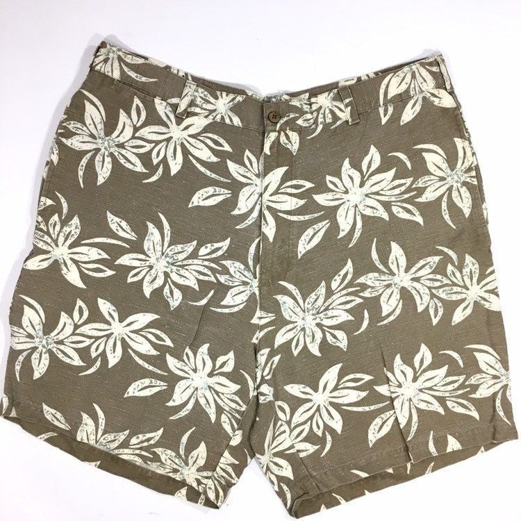 Cubavera Cubavera Natural Beige Khaki Tropical Floral Hawaiian Shorts Size US 38 / EU 54 - 1 Thumbnail