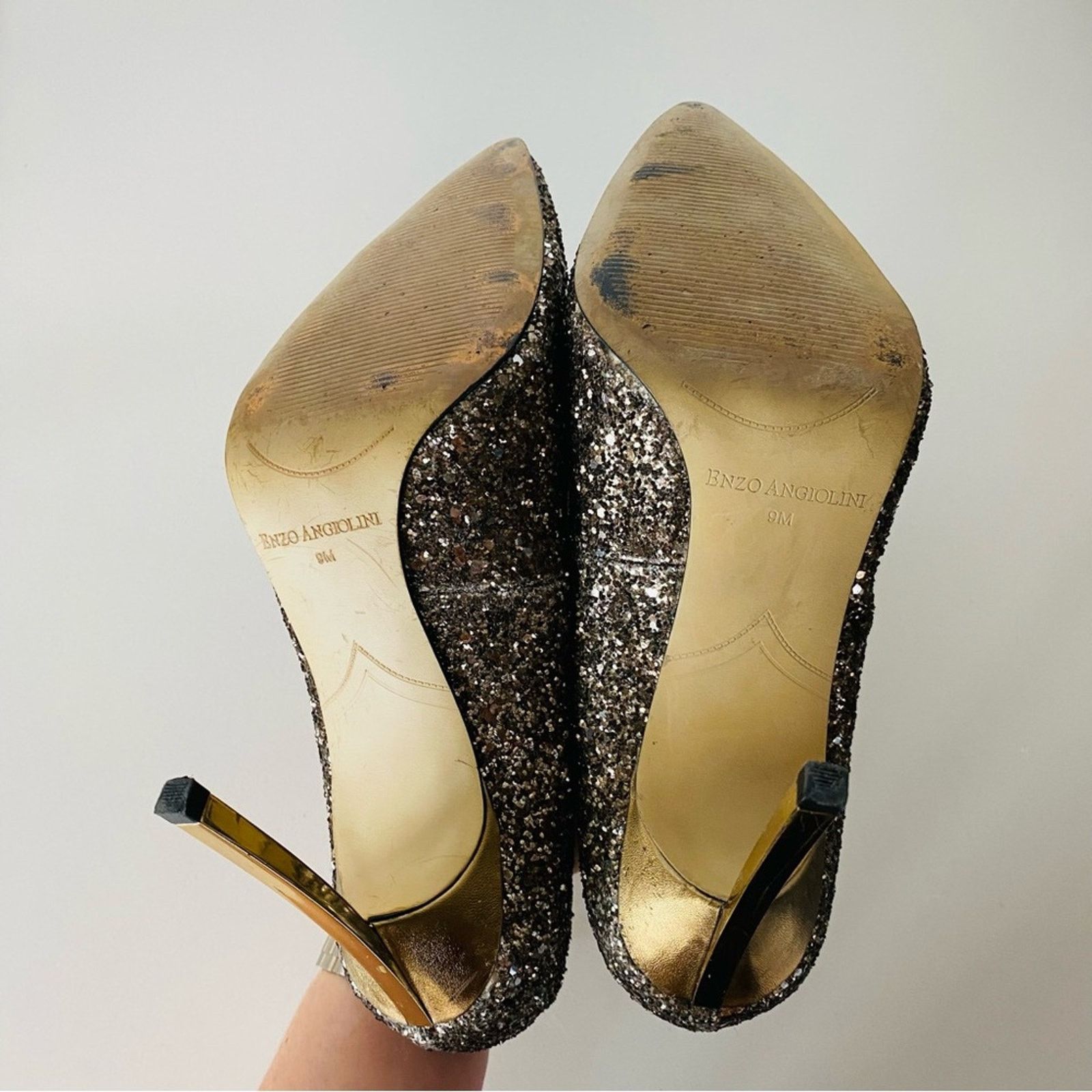 Enzo Mantovani ENZO ANGIOLINI Gold Sequins Sparkle Metallic Stiletto Heels Size US 9 / IT 39 - 4 Thumbnail