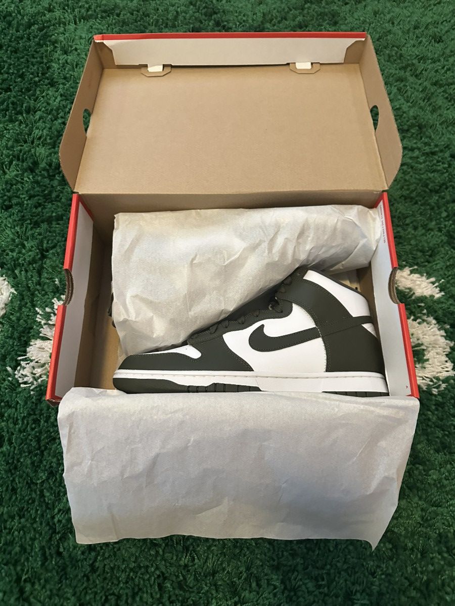 Nike Nike Dunk Hi Retro Cargo Khaki 11 Size US 11 / EU 44 - 1 Thumbnail