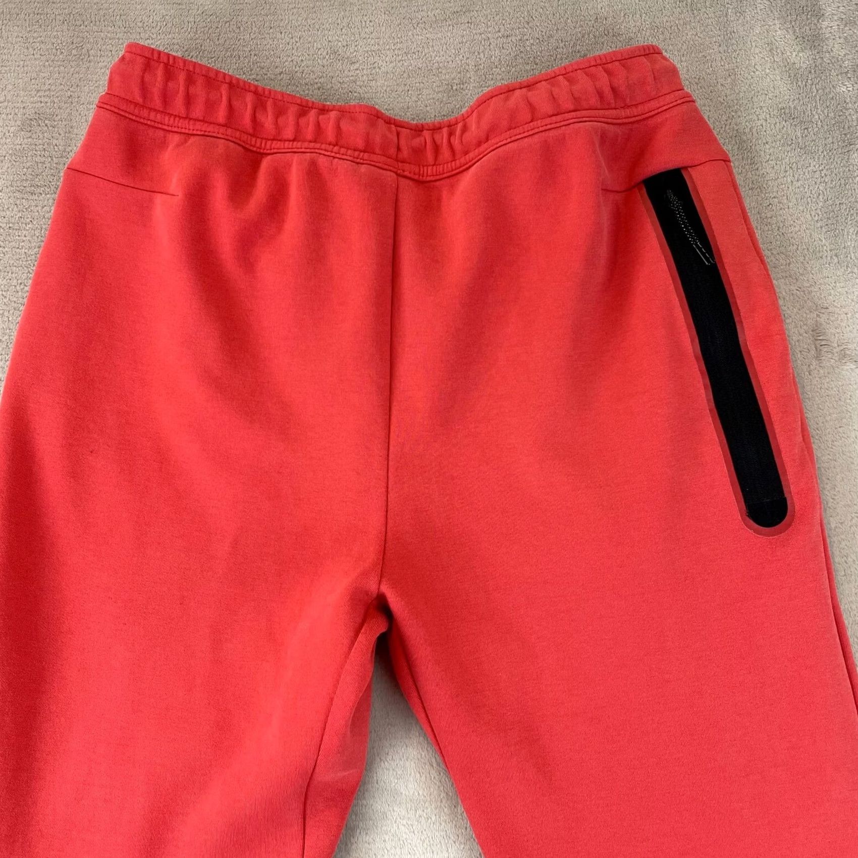 Nike Nike Tech Fleece Joggers Men L Coral Pockets Tapered Leg Activewear Casual Size US 33 - 7 Thumbnail