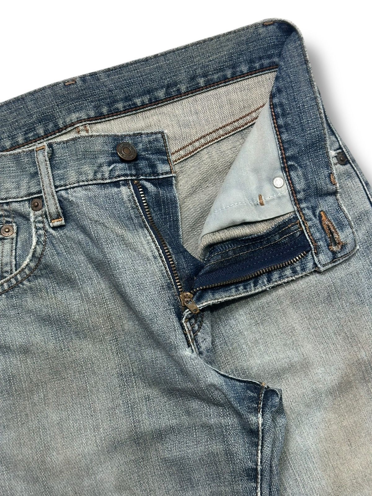 Edwin Edwin 503 Straight Cut Vintage Distressed look with Bluewash Size US 30 / EU 46 - 9 Thumbnail