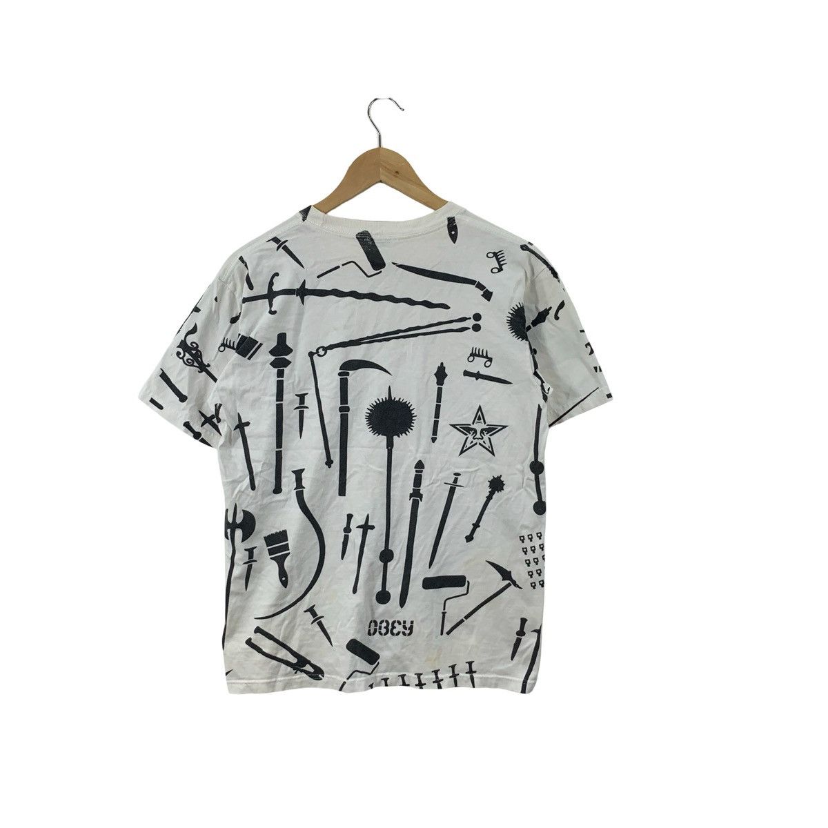 Vintage Vintage Graphic Weapons All Over Print Sword Motif S Size US M / EU 48-50 / 2 - 6 Thumbnail