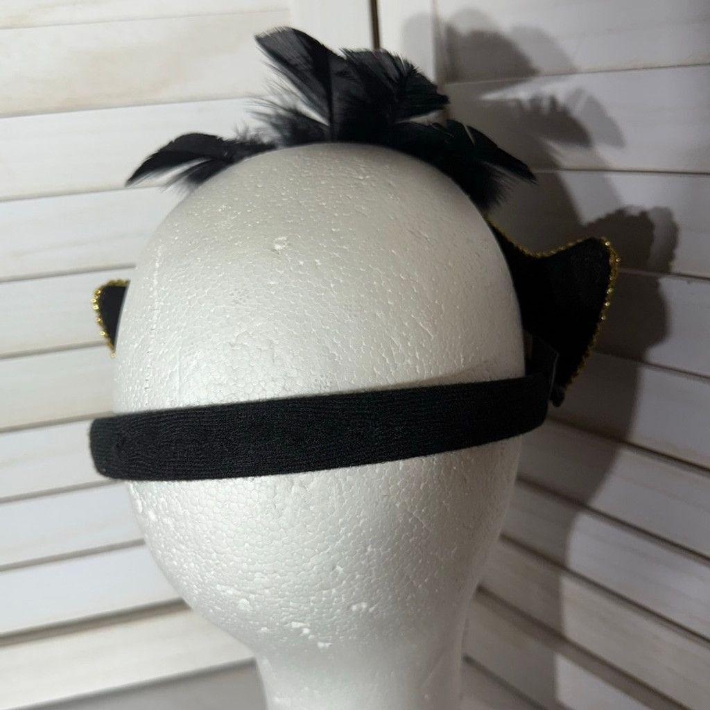Vintage Mask Swirling Embroidery Feathers Elastic Strap Black/Gold Size ONE SIZE - 7 Thumbnail