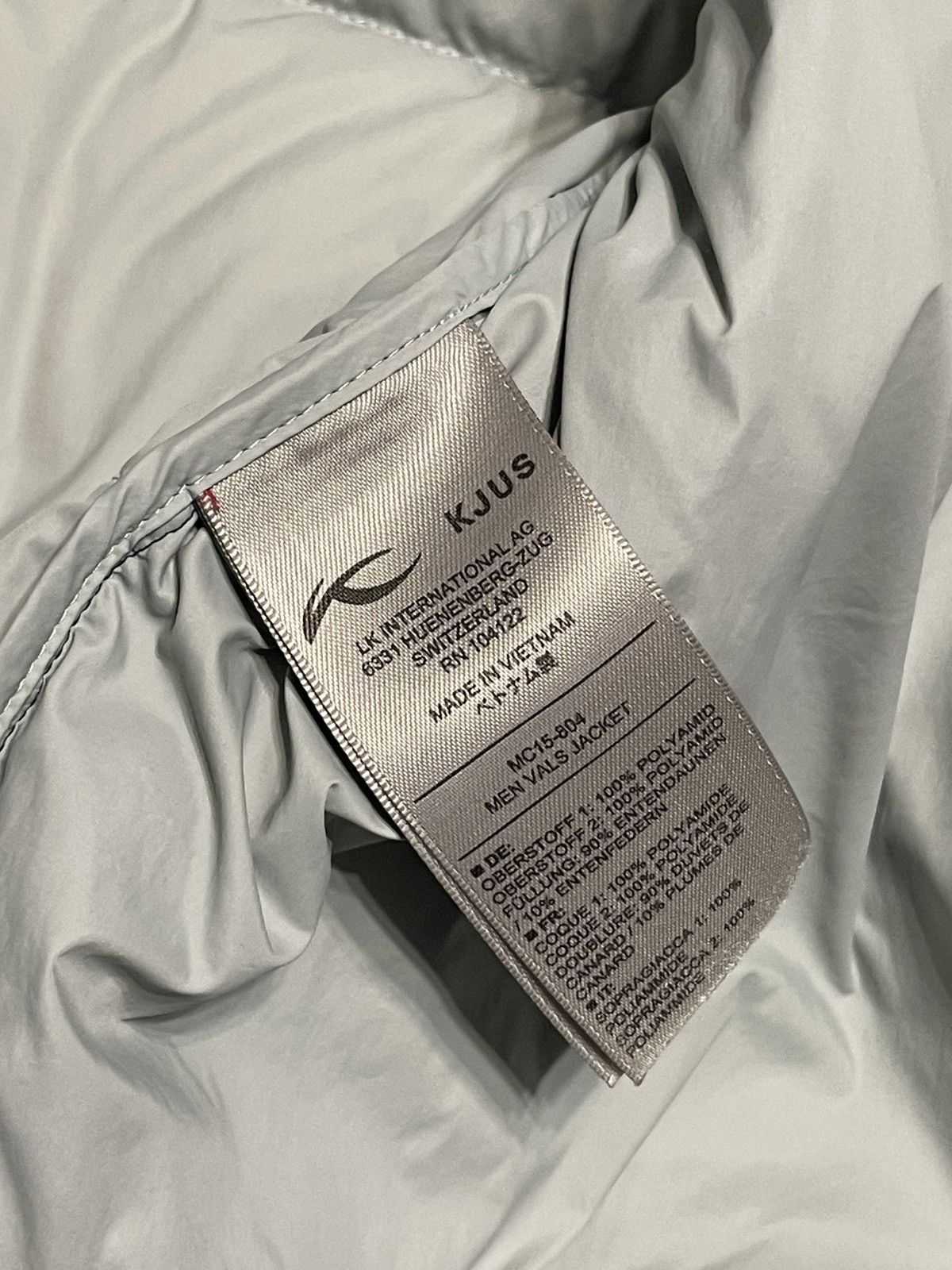 KJUS Kjus Vals Down Puffer Jacket Blue Arcteryx Montbell Oakley Size US L / EU 52-54 / 3 - 18 Thumbnail