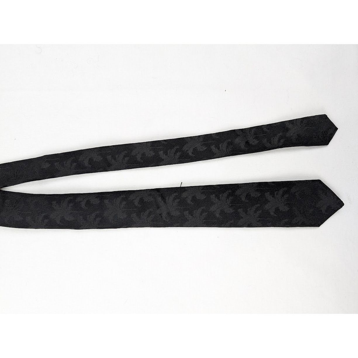Saint Laurent Paris o1rshd1 Size:OS / Cravate Cocotier Woven Seta Scarf in Black Size ONE SIZE - 4 Thumbnail