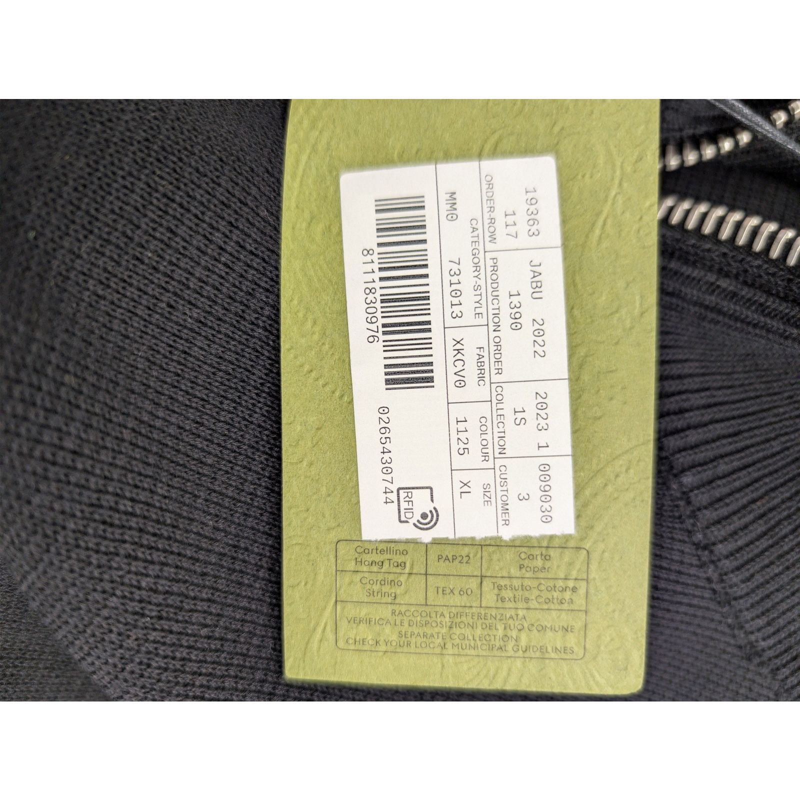 Gucci o1rshd1 Cotton Long Sleeve Bomber Jacket in Black/Red Size US XL / EU 56 / 4 - 21 Thumbnail