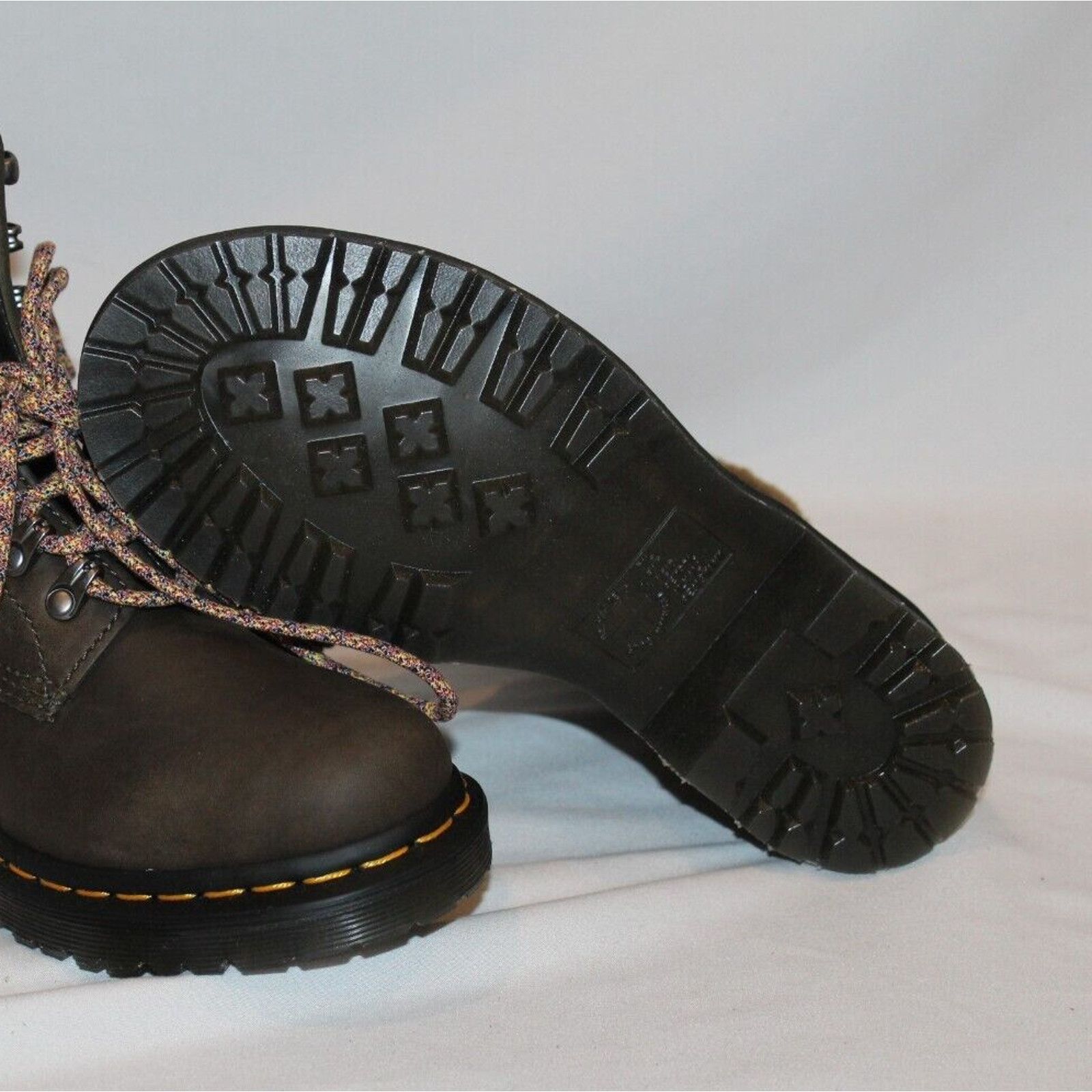 Dr. Martens NIB Dr. Martens Womens 1460 Serena Collar Leather Boots Sz 6 Size US 6 / IT 36 - 7 Thumbnail
