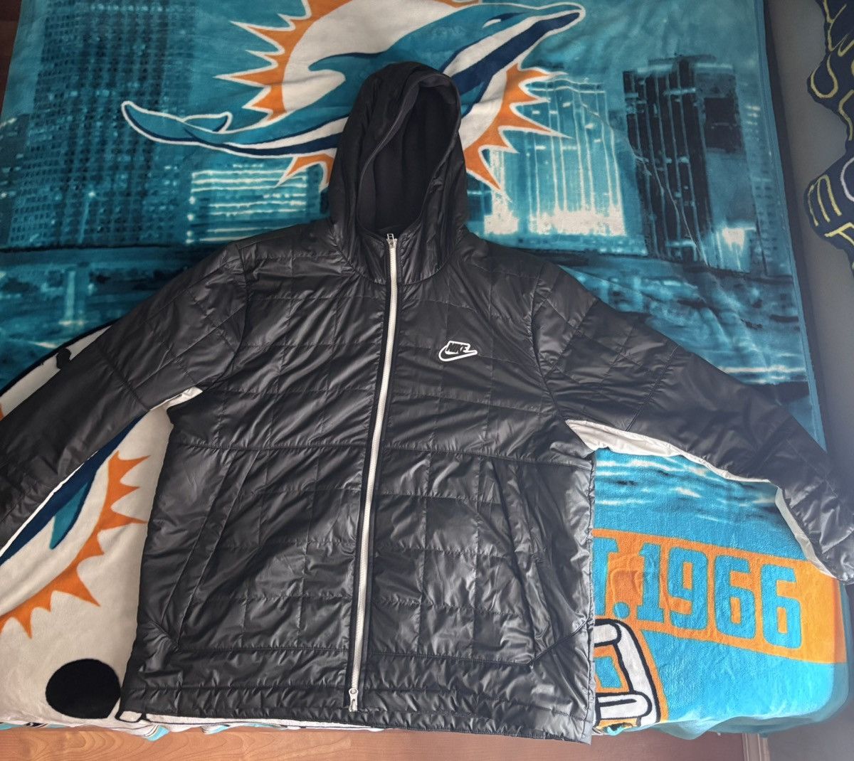 Nike Black Nike puffer jacket Size US XL / EU 56 / 4 - 1 Thumbnail