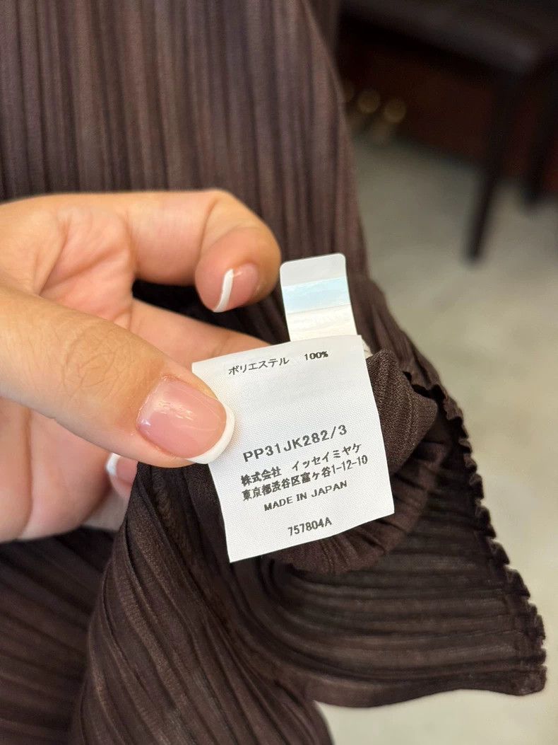 Issey Miyake Issey Miyake size:3 Coffee-colored pleated long sleeves Size XS / US 0-2 / IT 36-38 - 6 Thumbnail