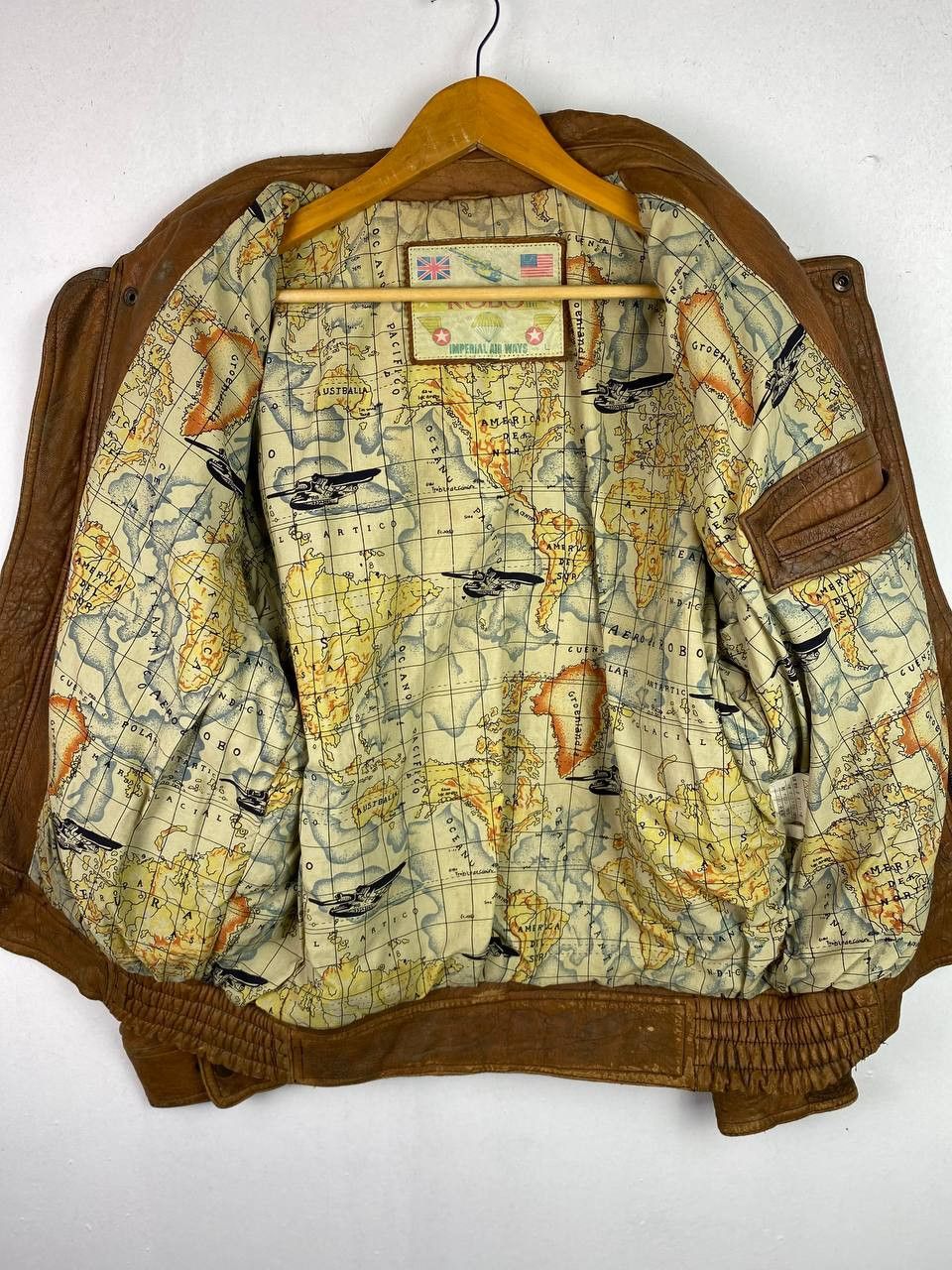Vintage vintage robo imperial airways leather jacket map lining Size US L / EU 52-54 / 3 - 8 Thumbnail