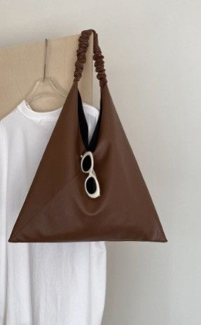 Japanese Brand Huskycat Korean minimalist tote bag Size ONE SIZE - 6 Thumbnail